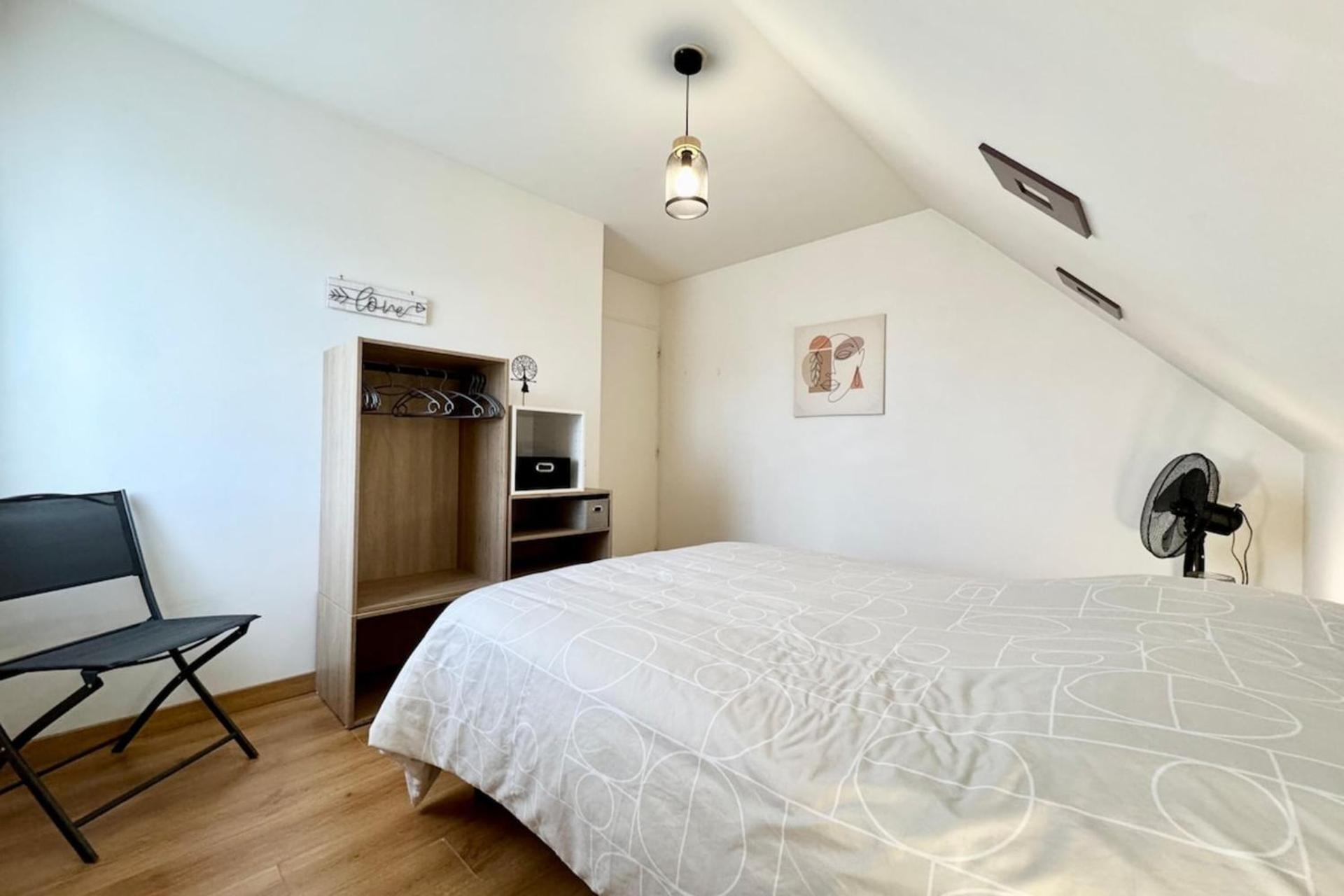 Joli duplex plein bourg - 4km des plages