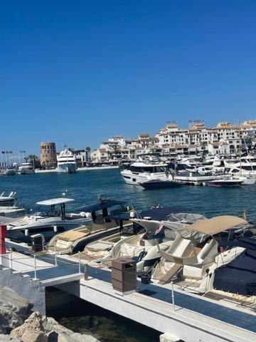 Urb. La Alcazaba, Puerto Banus / Marbella