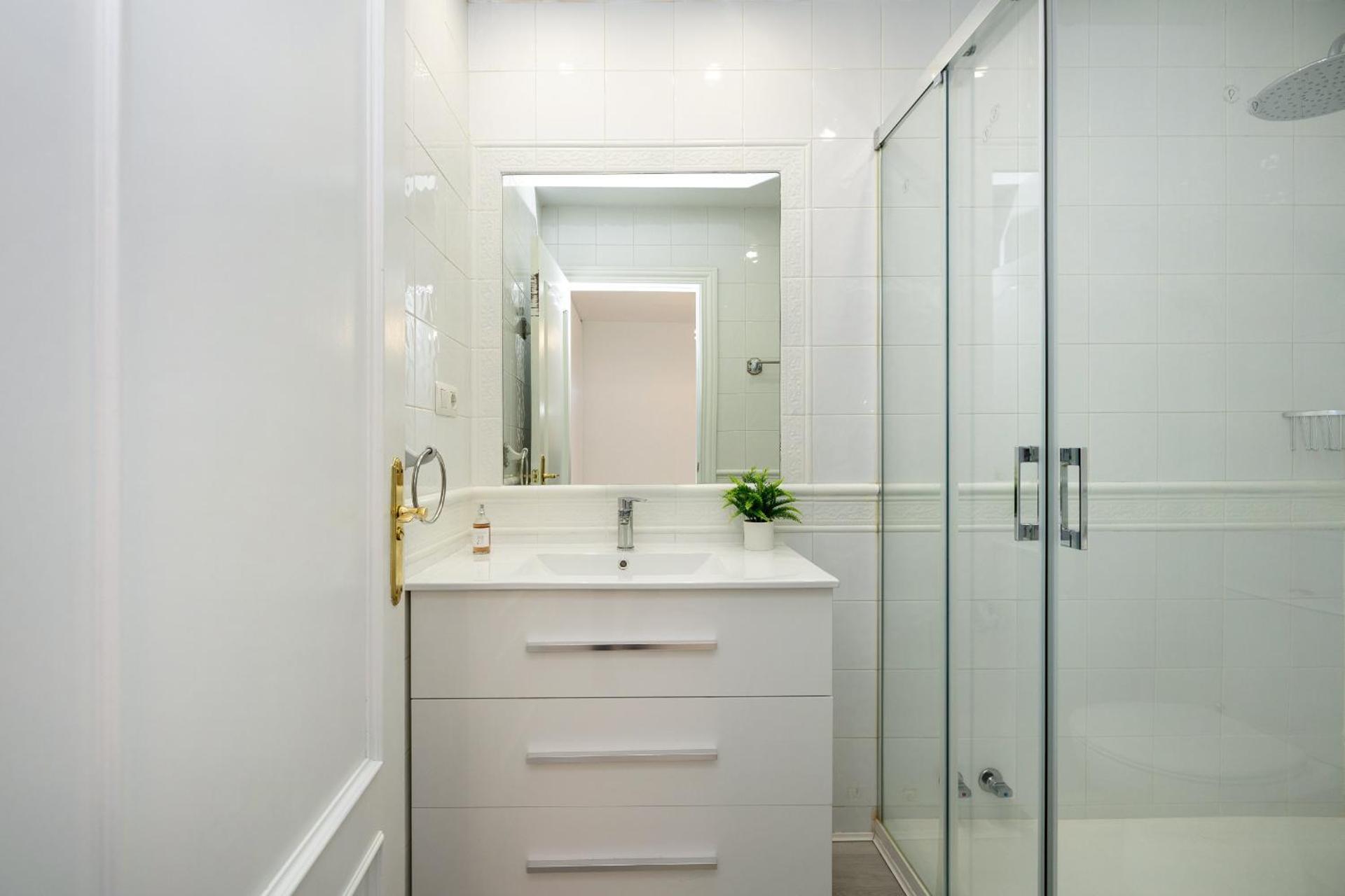 Cozy Familiar Retreat in the Centre of Granada