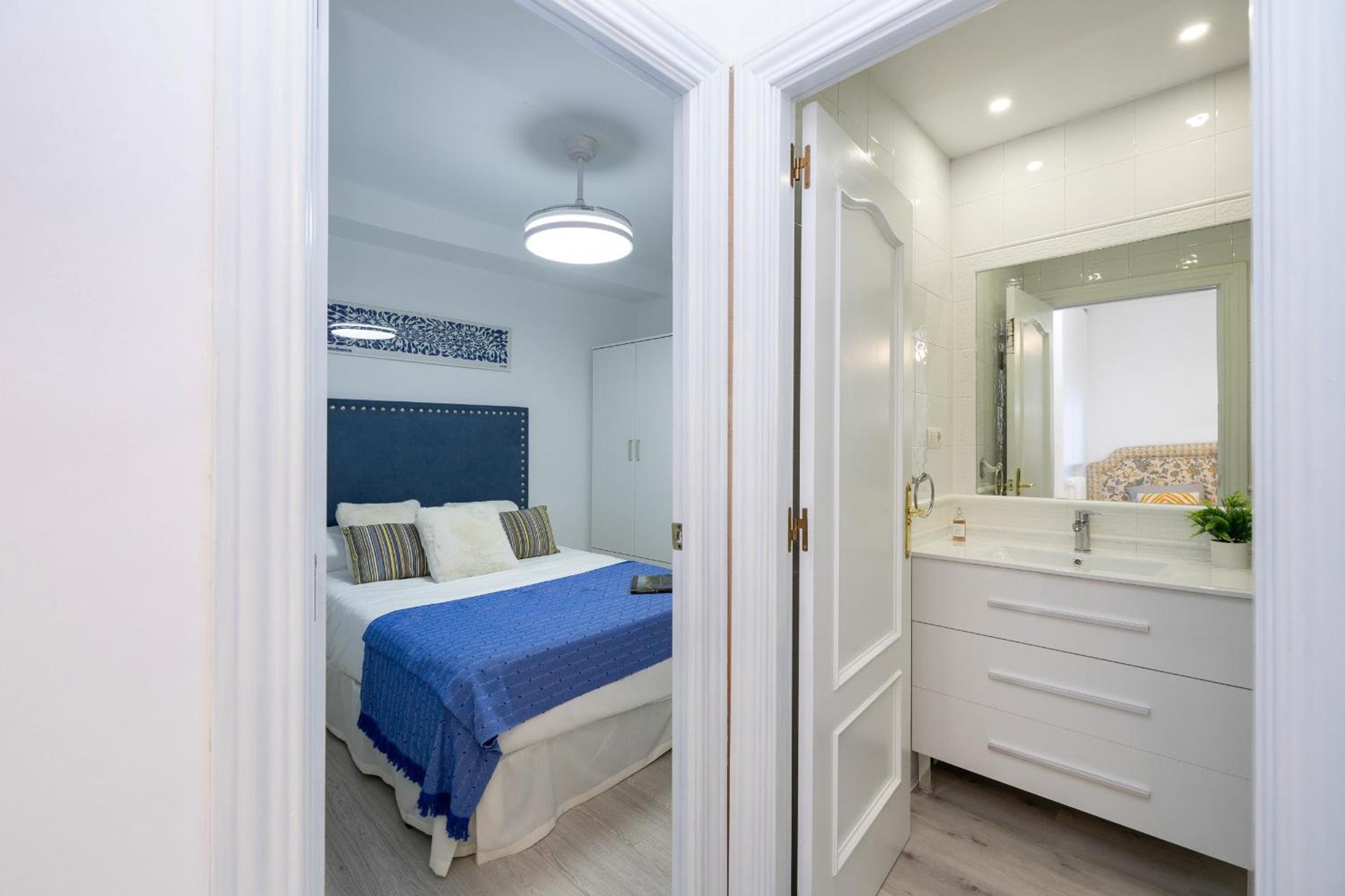 Cozy Familiar Retreat in the Centre of Granada