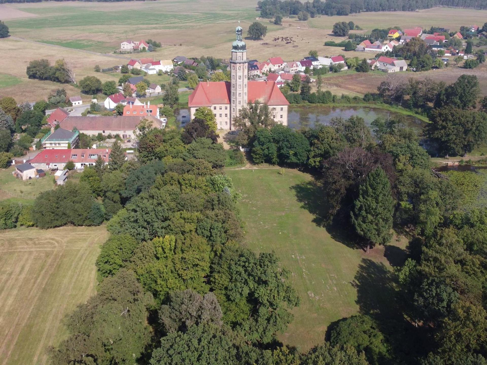 Resort "Schloss Reinharz"