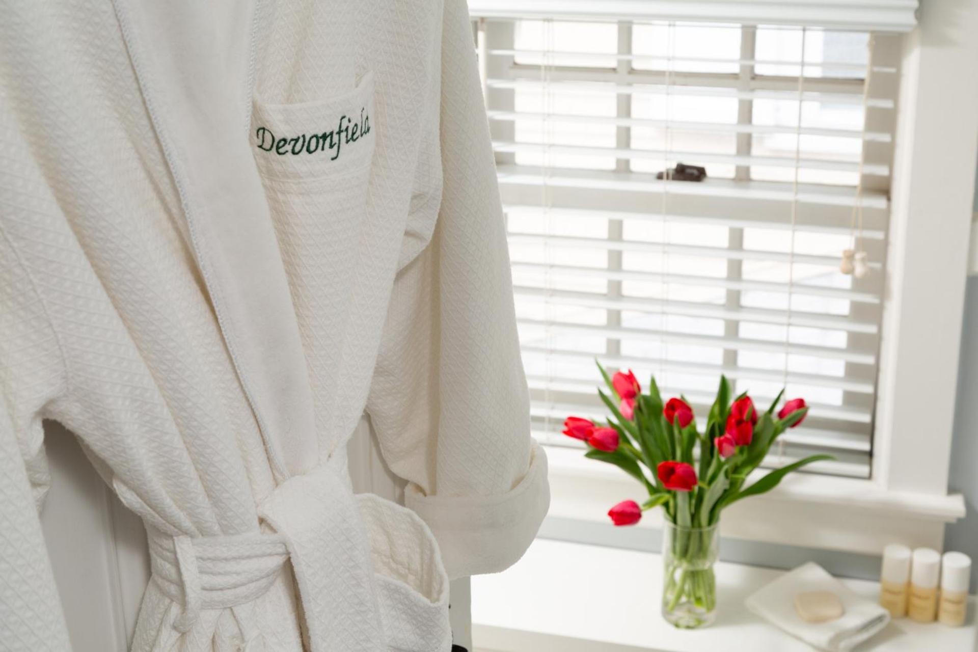 Queen Room - Jennifer