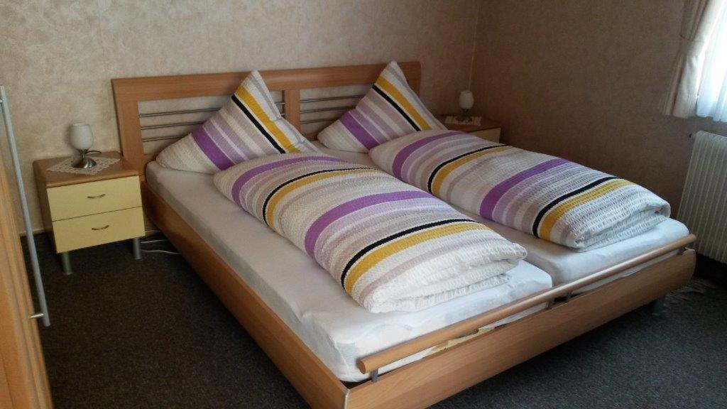 Pension Arnold Neuenburg