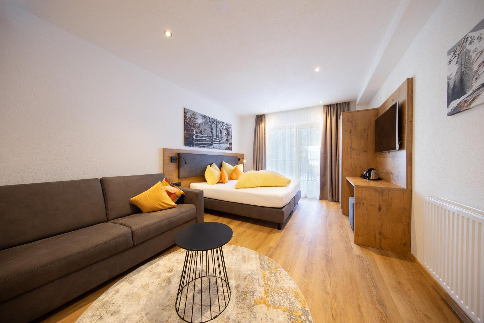 Photo of the whole room