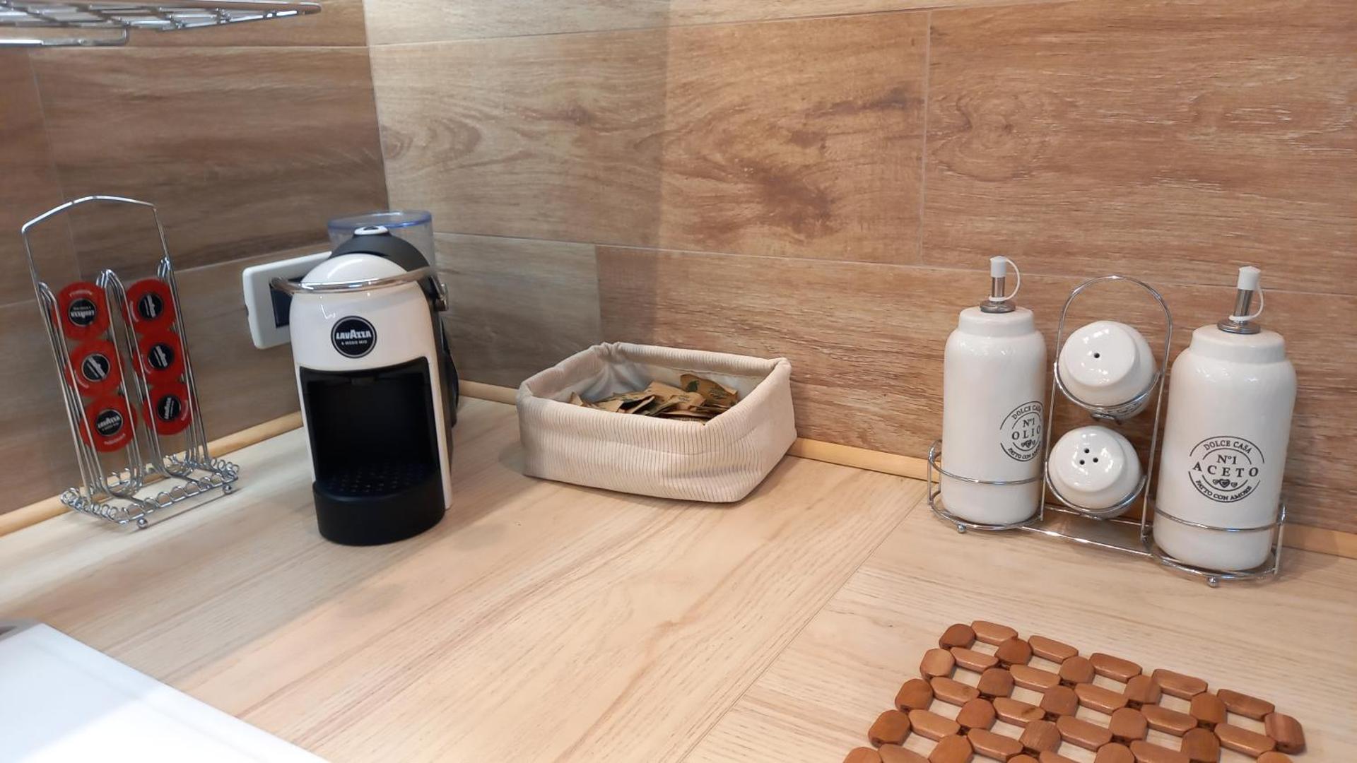 Coffee/tea facilities