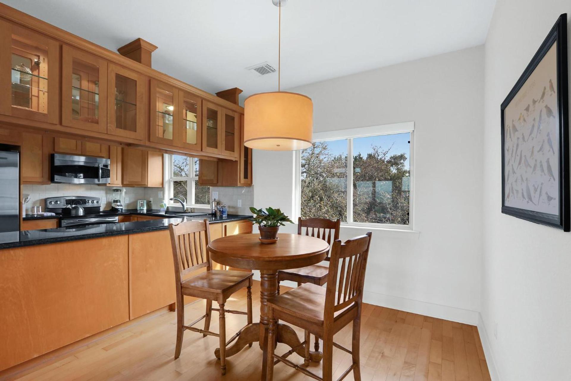 Casa Robles- The Mockingbird