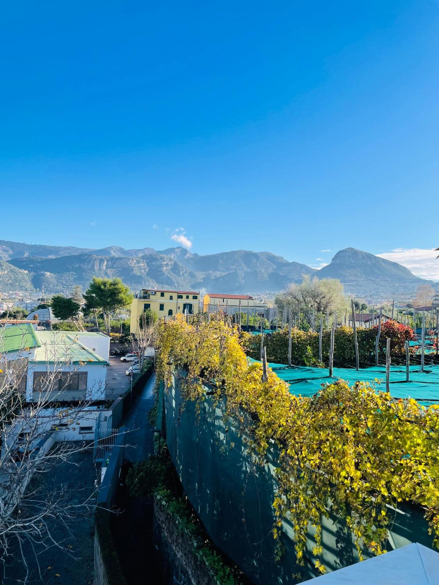Casa Torre a Sorrento con parcheggio gratuito