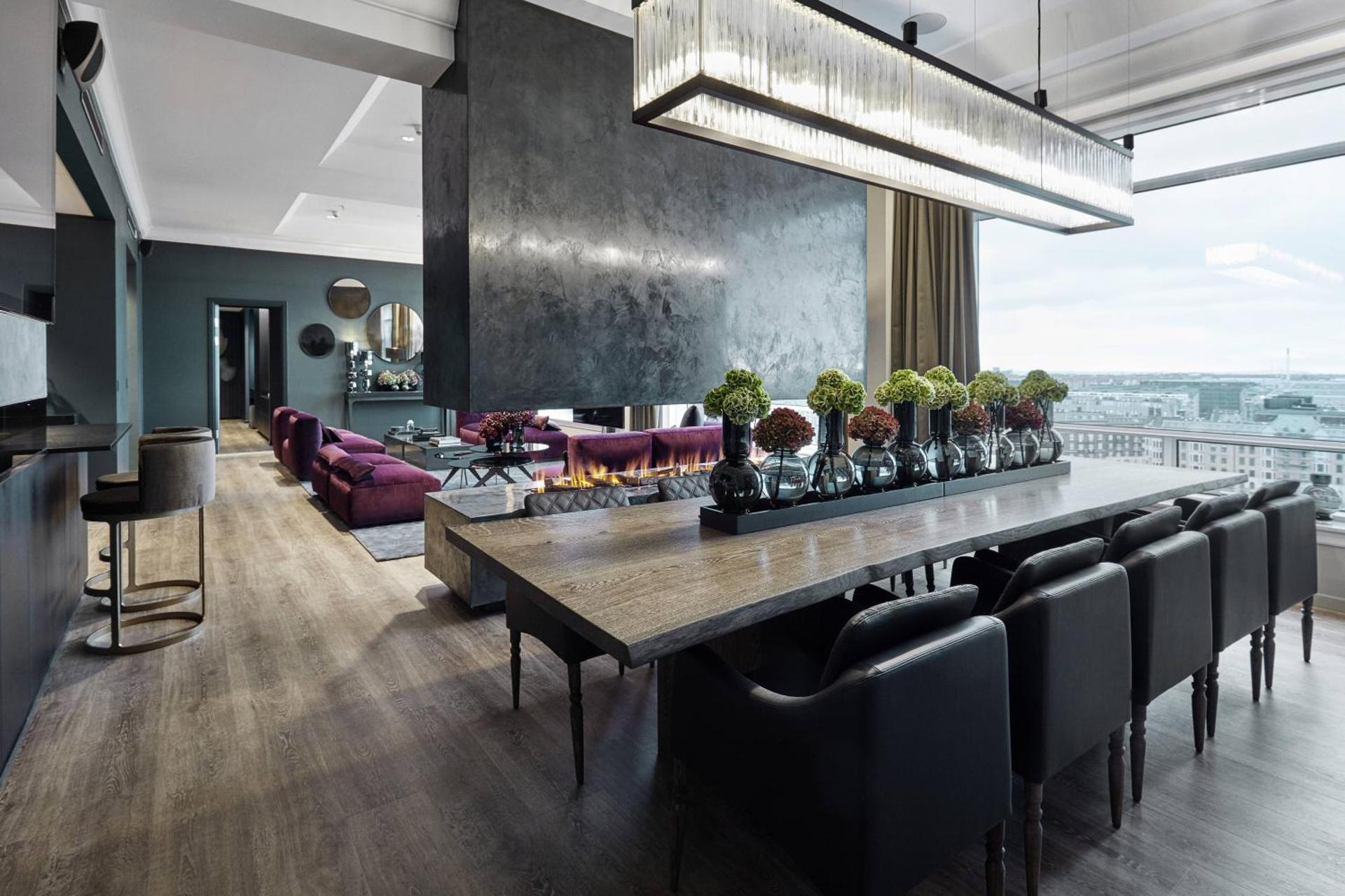 Photo of the whole room