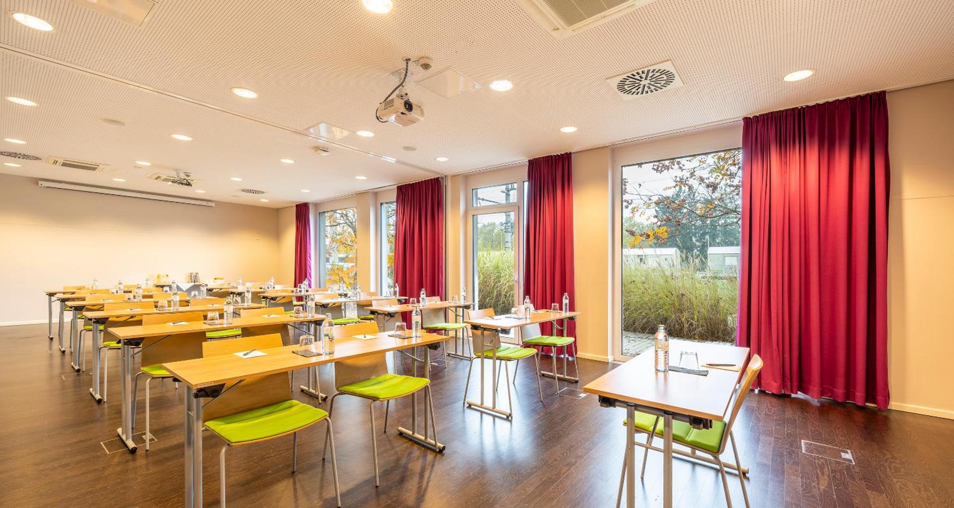 Meeting/conference room