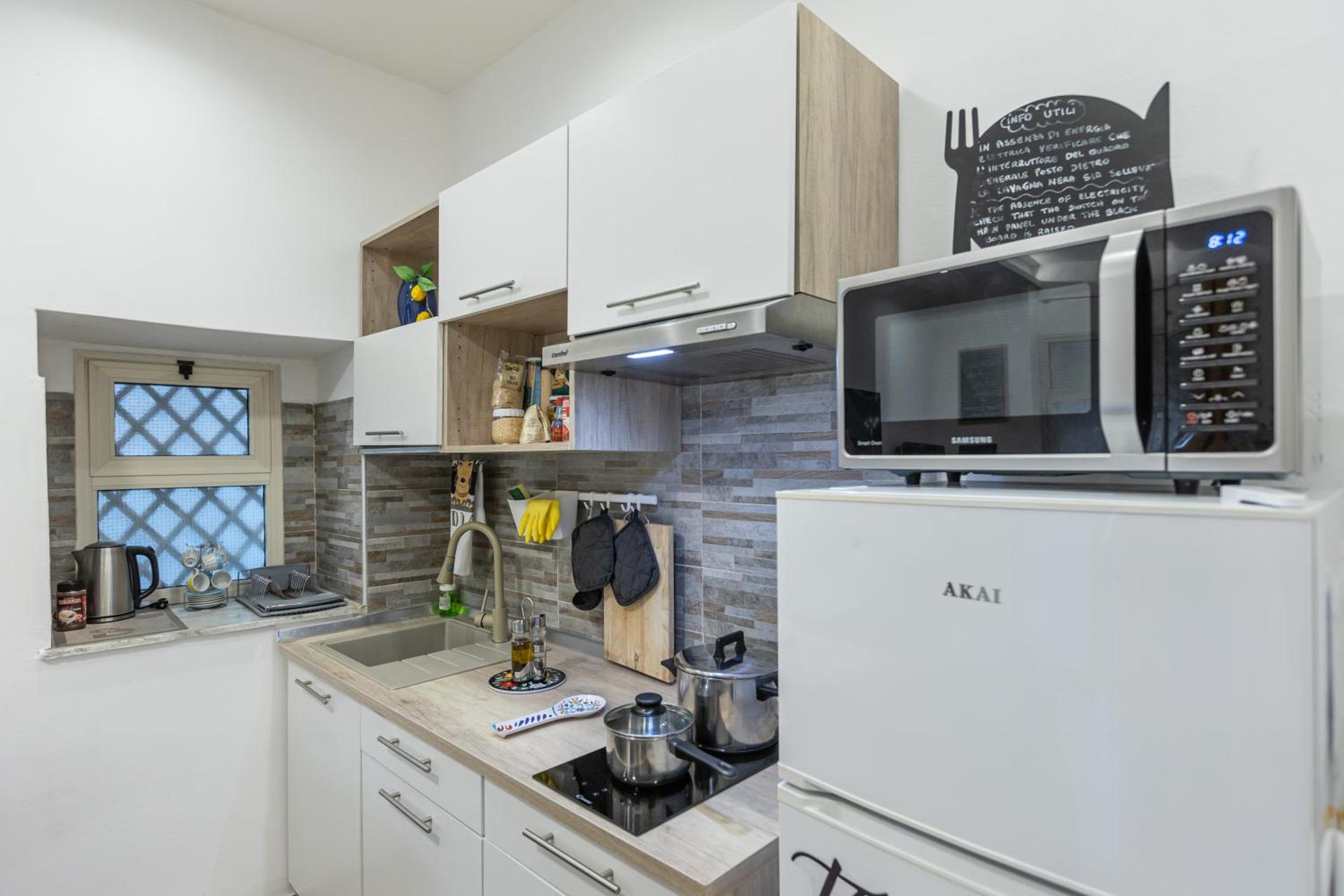 Coffee/tea facilities