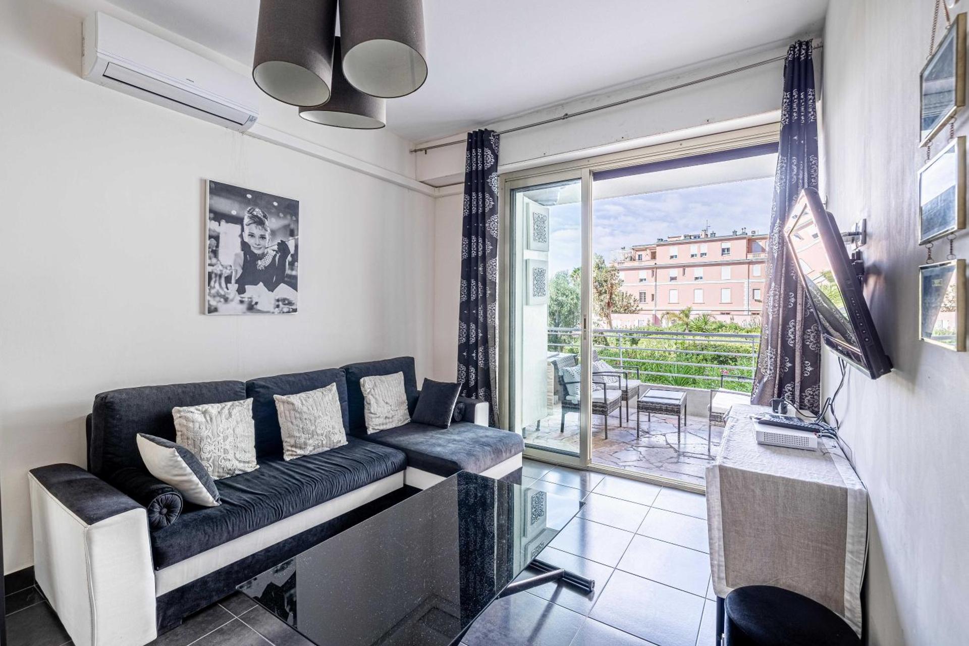 Welcoming Apartment with parking - Croisette