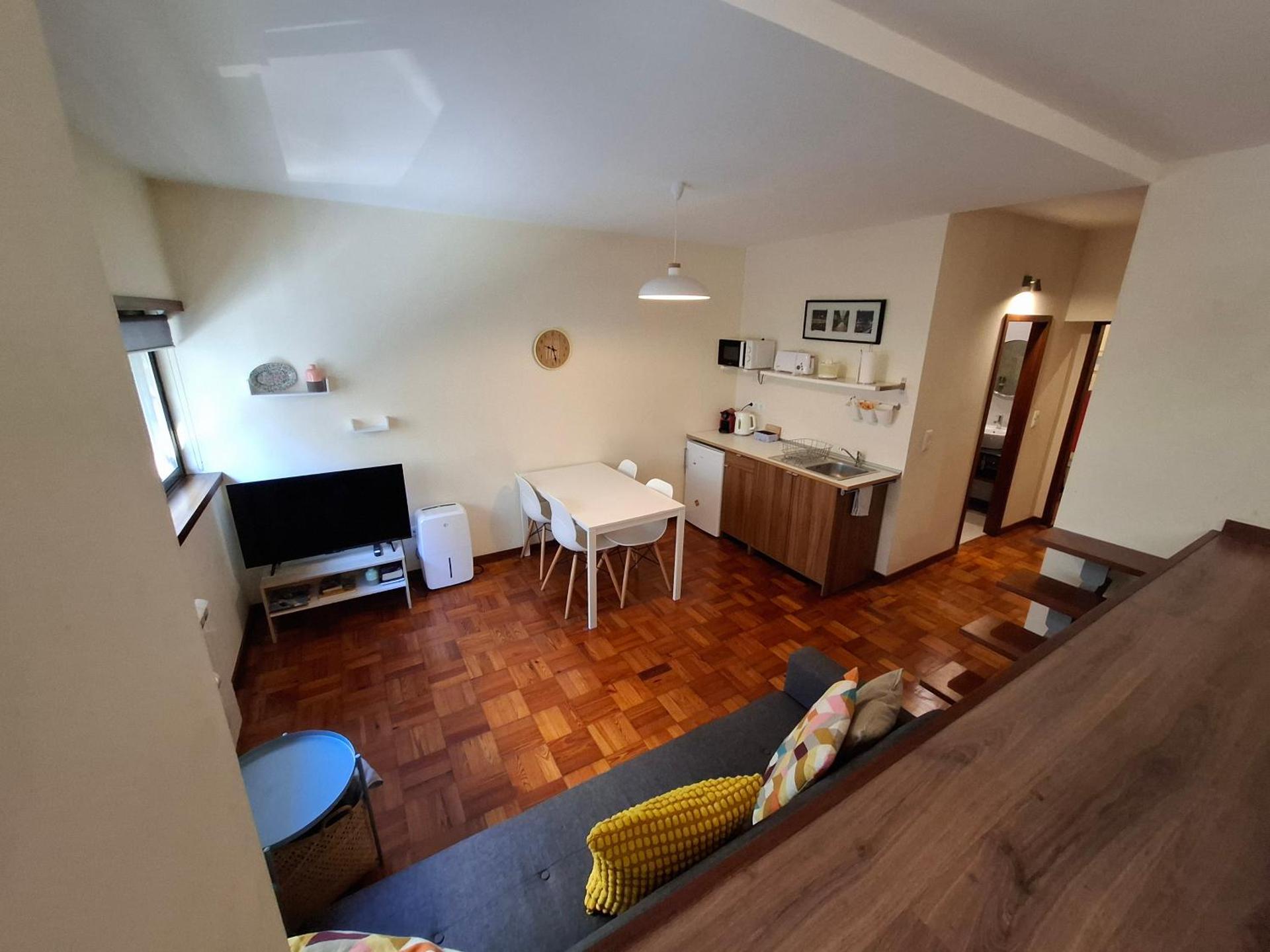 Studio 312 - With Free Parking