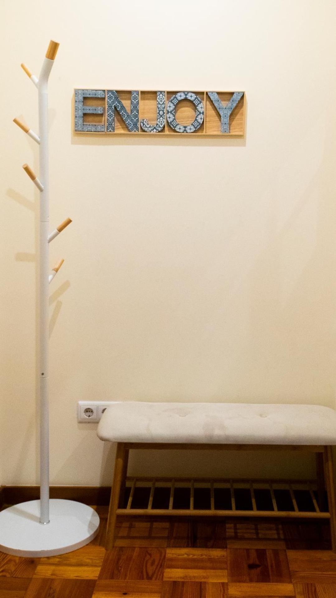 Studio 312 - With Free Parking