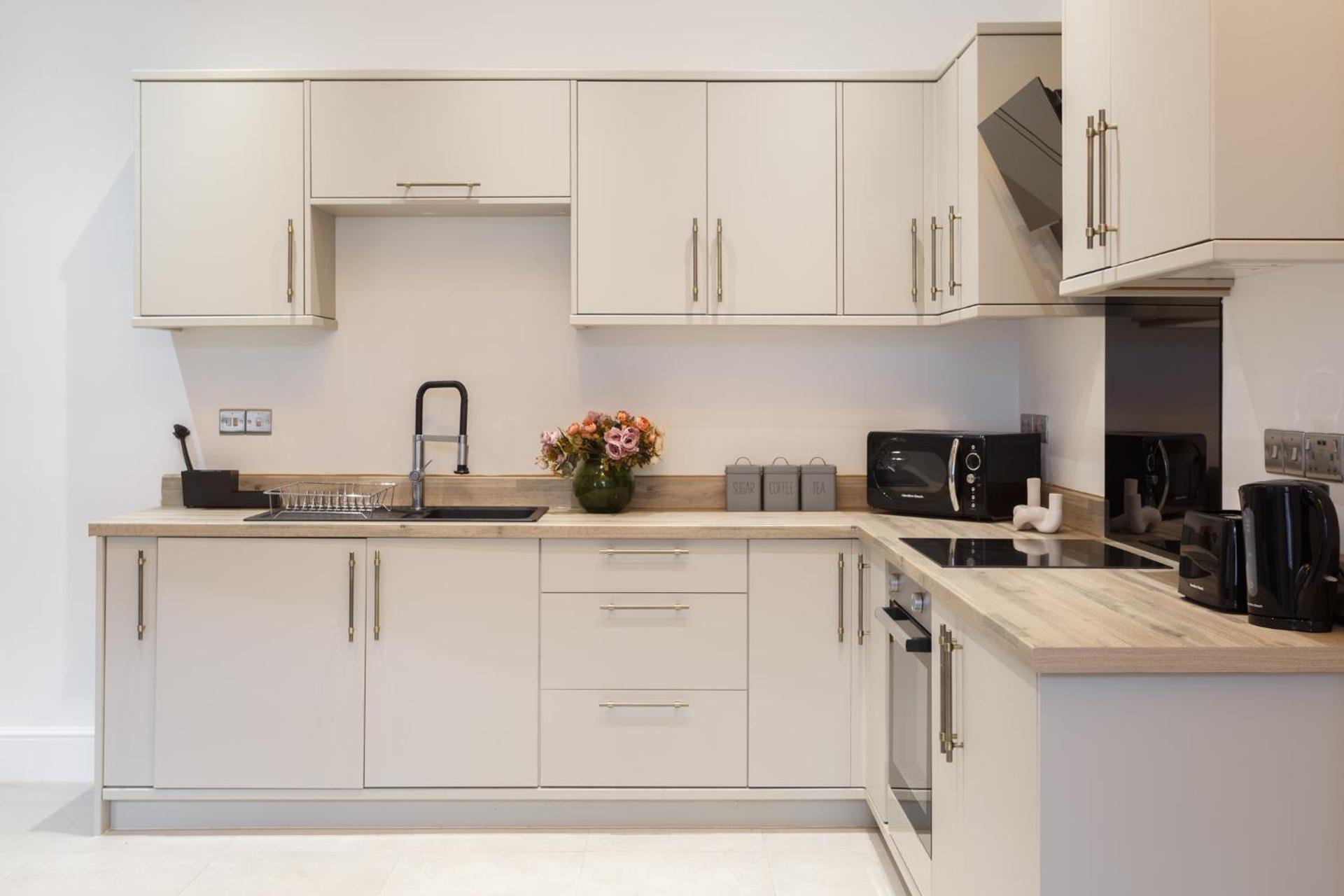 Bradford Luxury Central Apartment