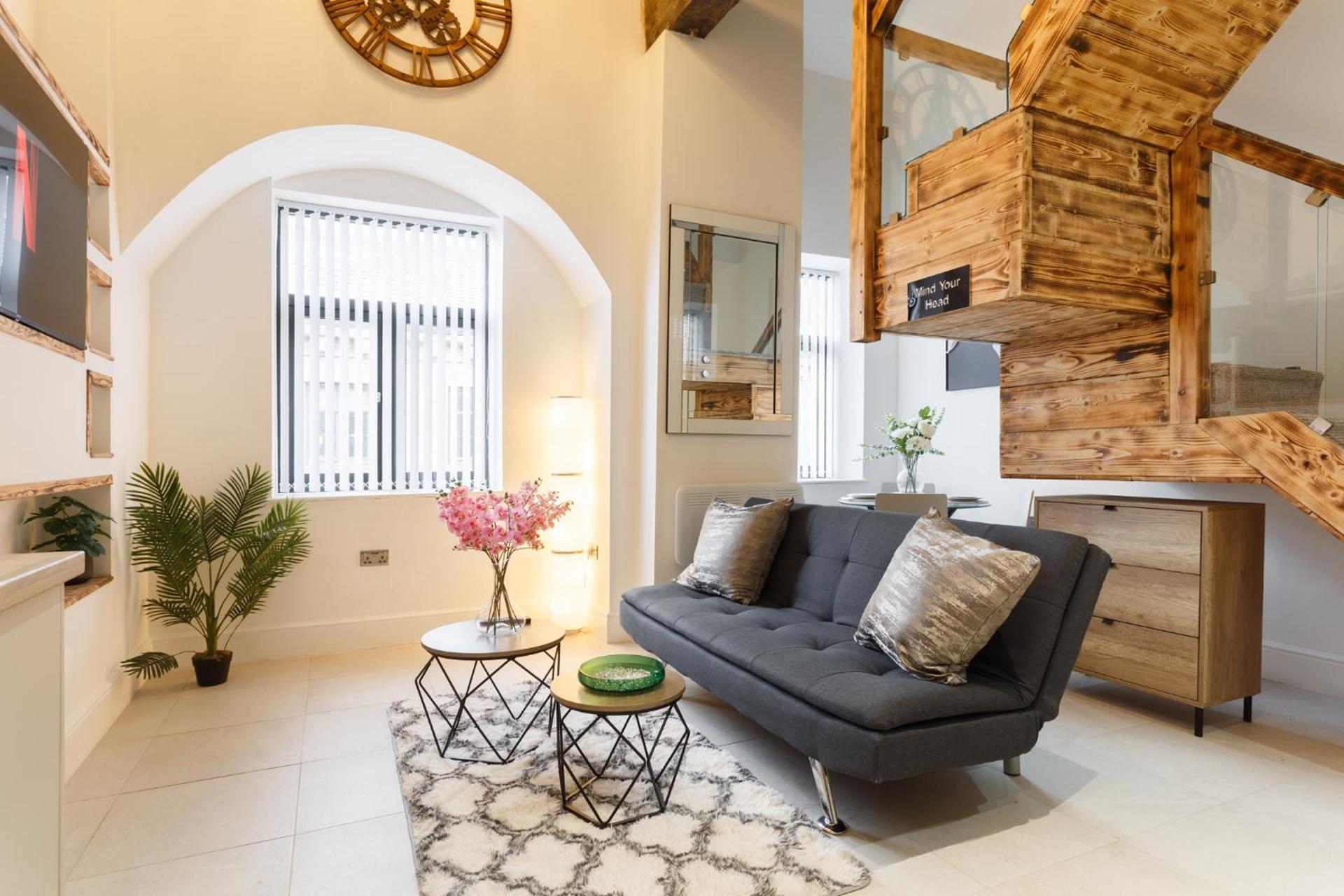 Bradford Luxury Central Apartment