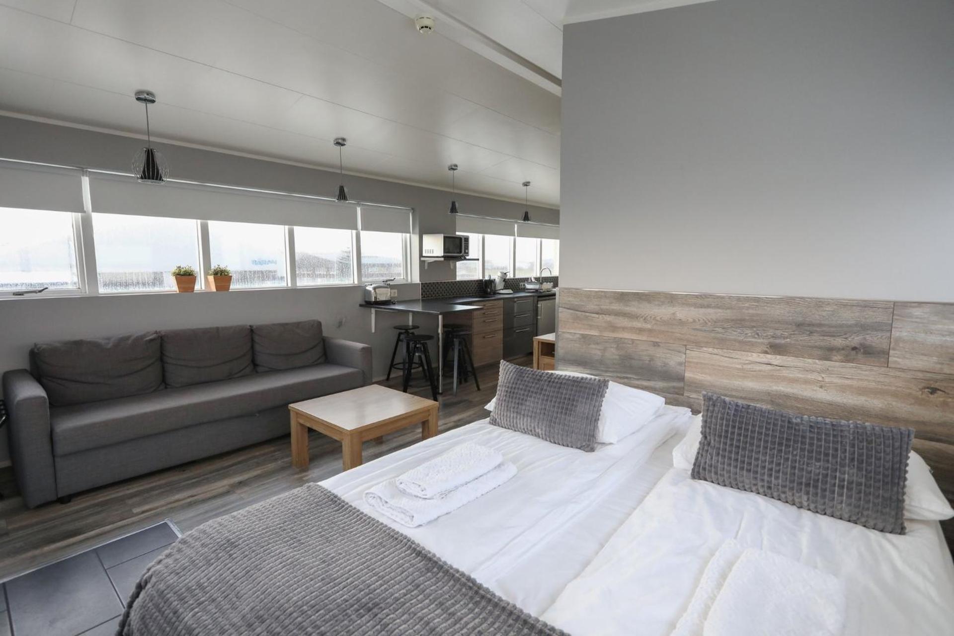 Photo of the whole room