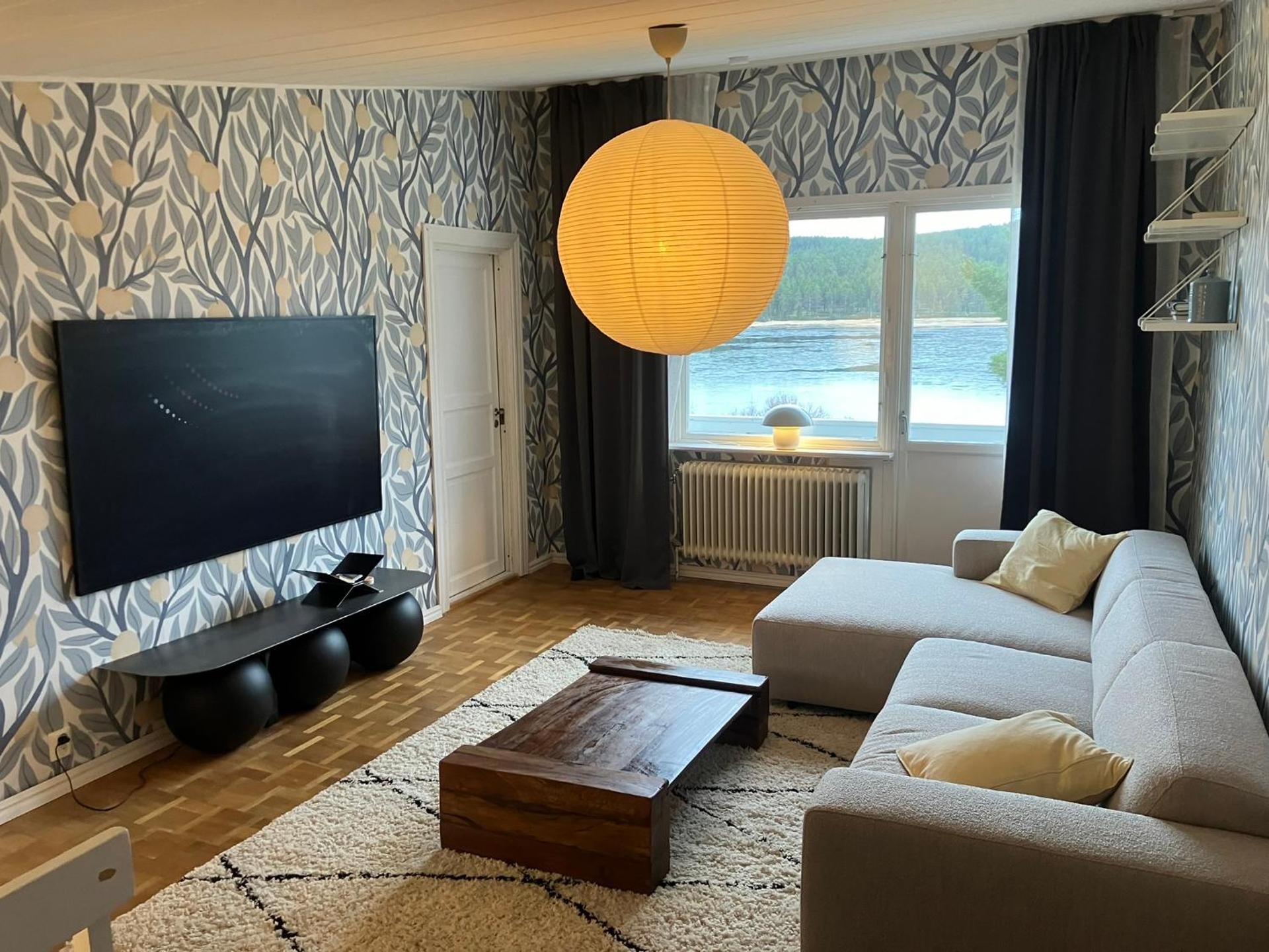 Lovely house with a beautiful view in Jokkmokk