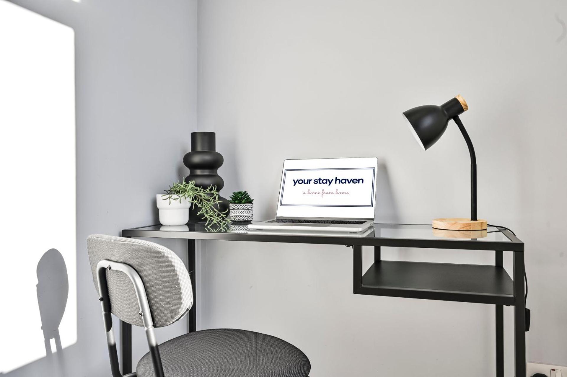 Long Stays Angel Apartment with Terrace