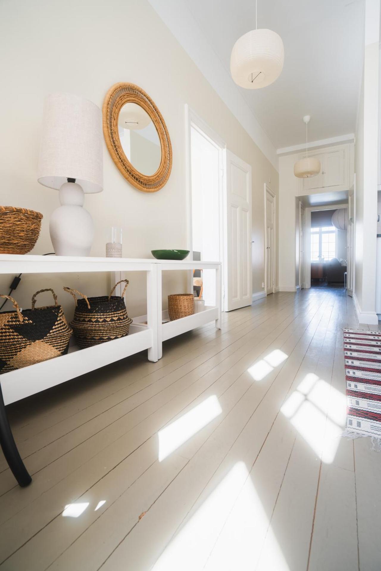 Postmaster's Chamber