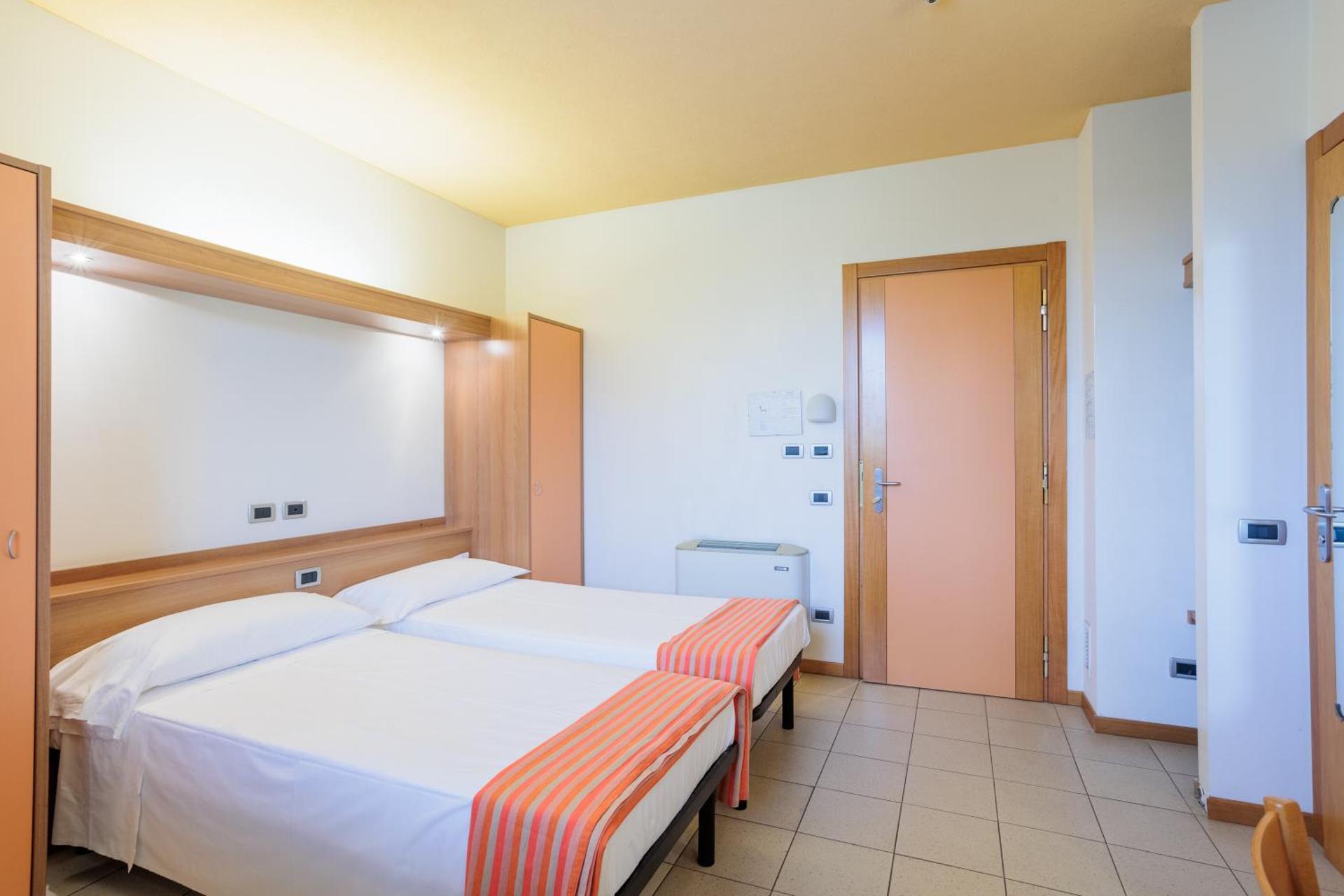 Single Room with Private Bathroom