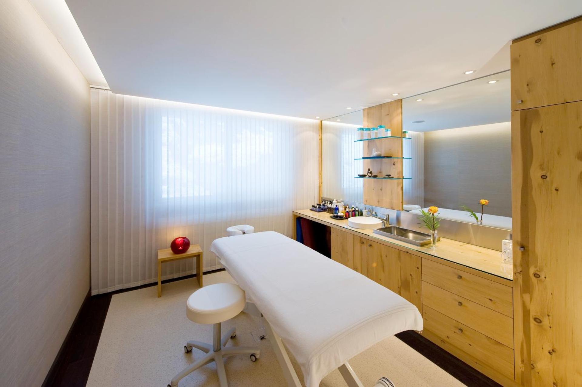 Spa and wellness centre/facilities