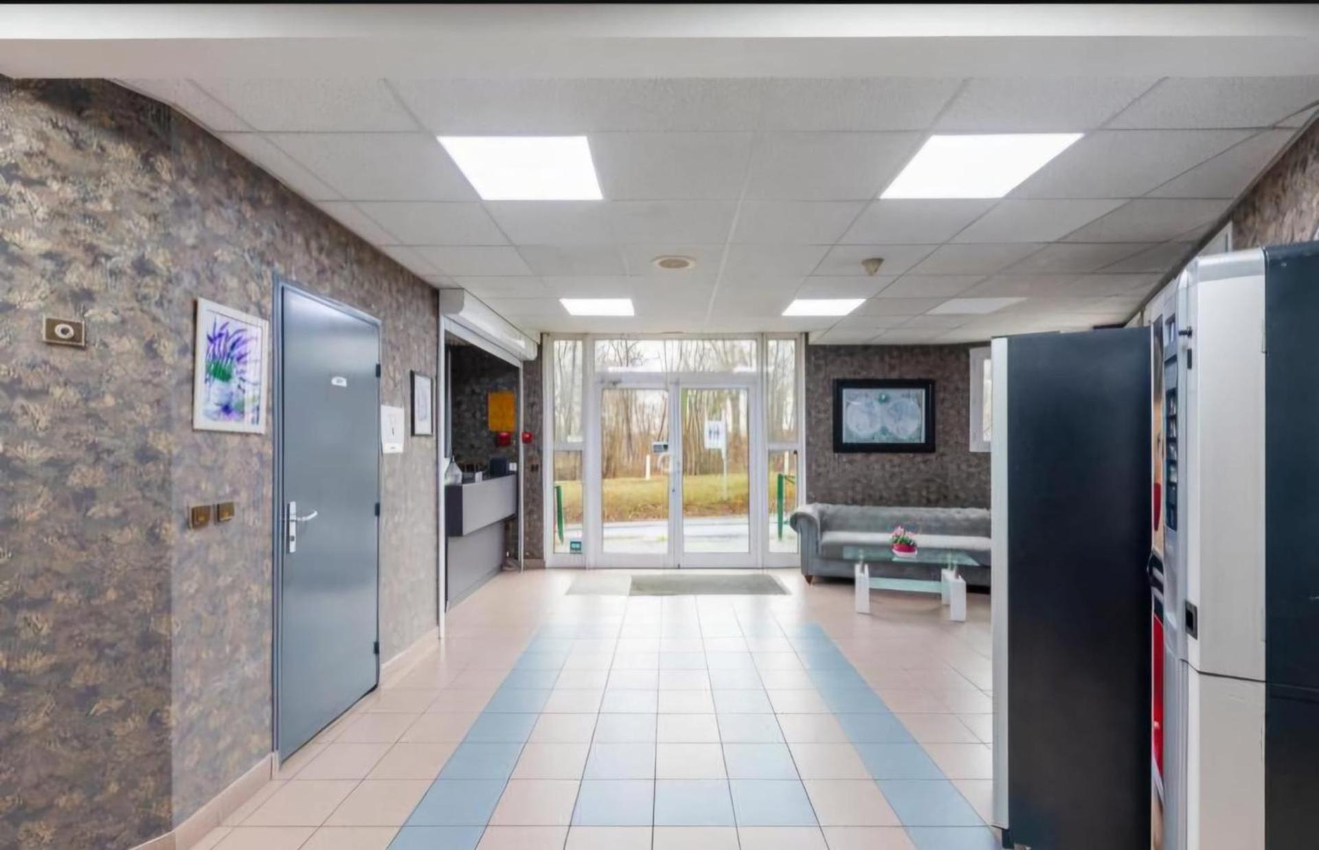 Hôtel La Nonette ASTERIX, CDG AIRPORT & PARIS CENTRE