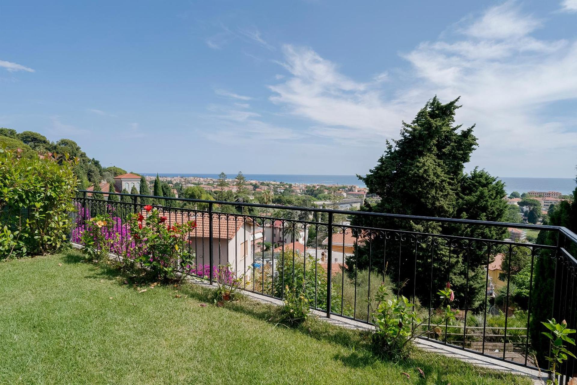 Conca Verde Apartments