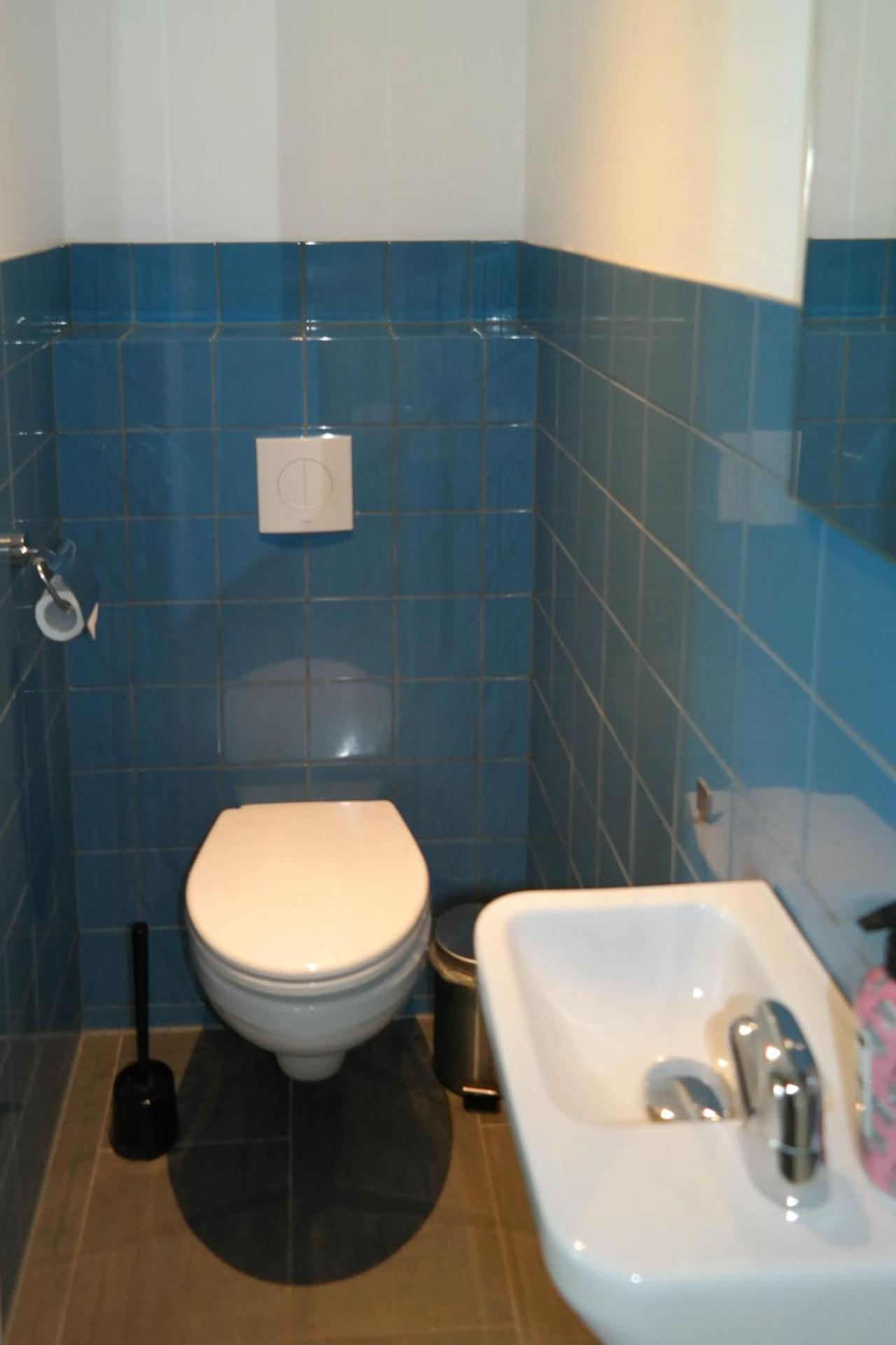 "Heleen" 6 pers, Lauwersmeer waterfront, full equipped and modern