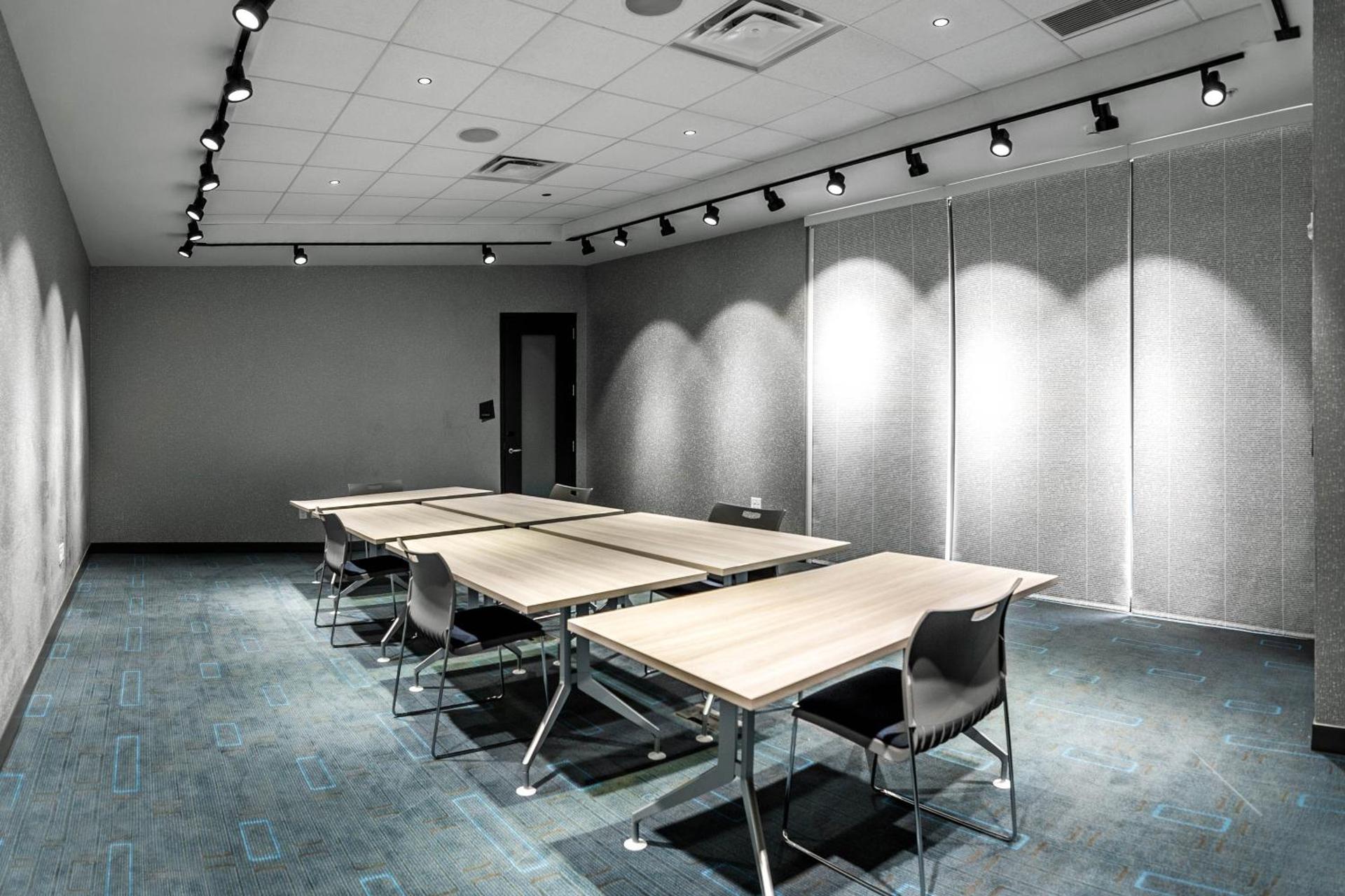 Meeting/conference room