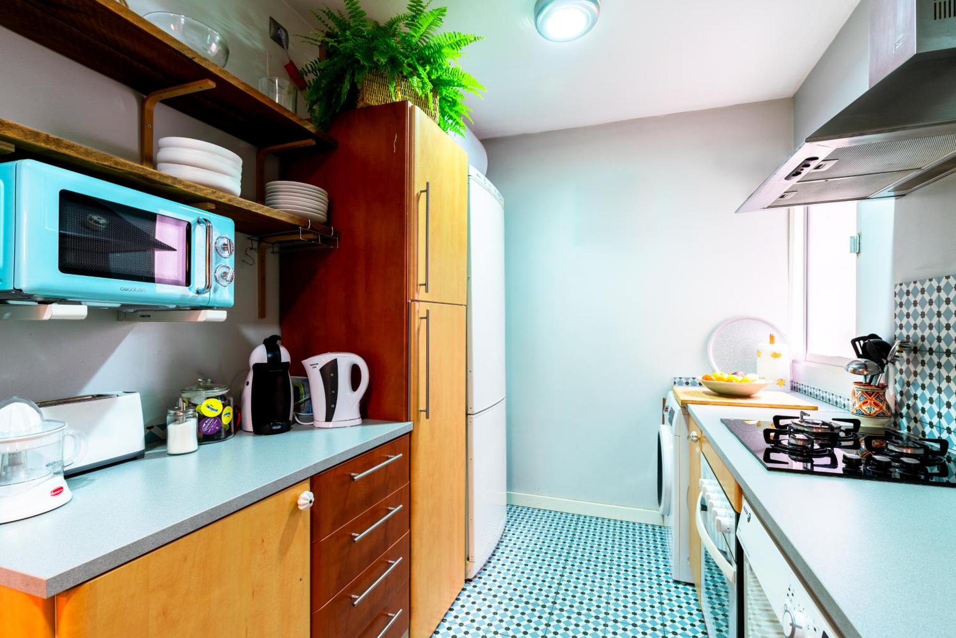 Kitchen or kitchenette