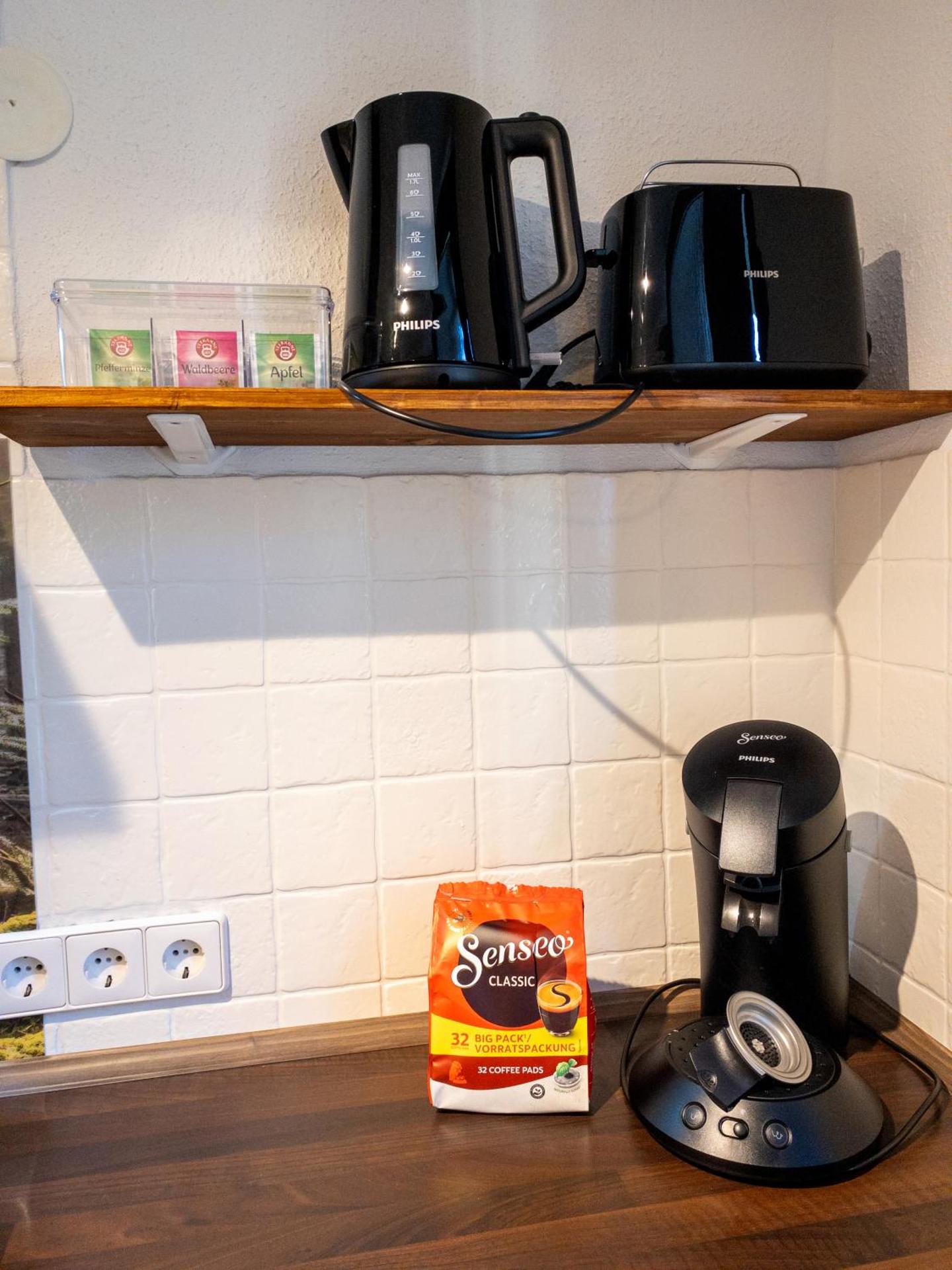 Coffee/tea facilities