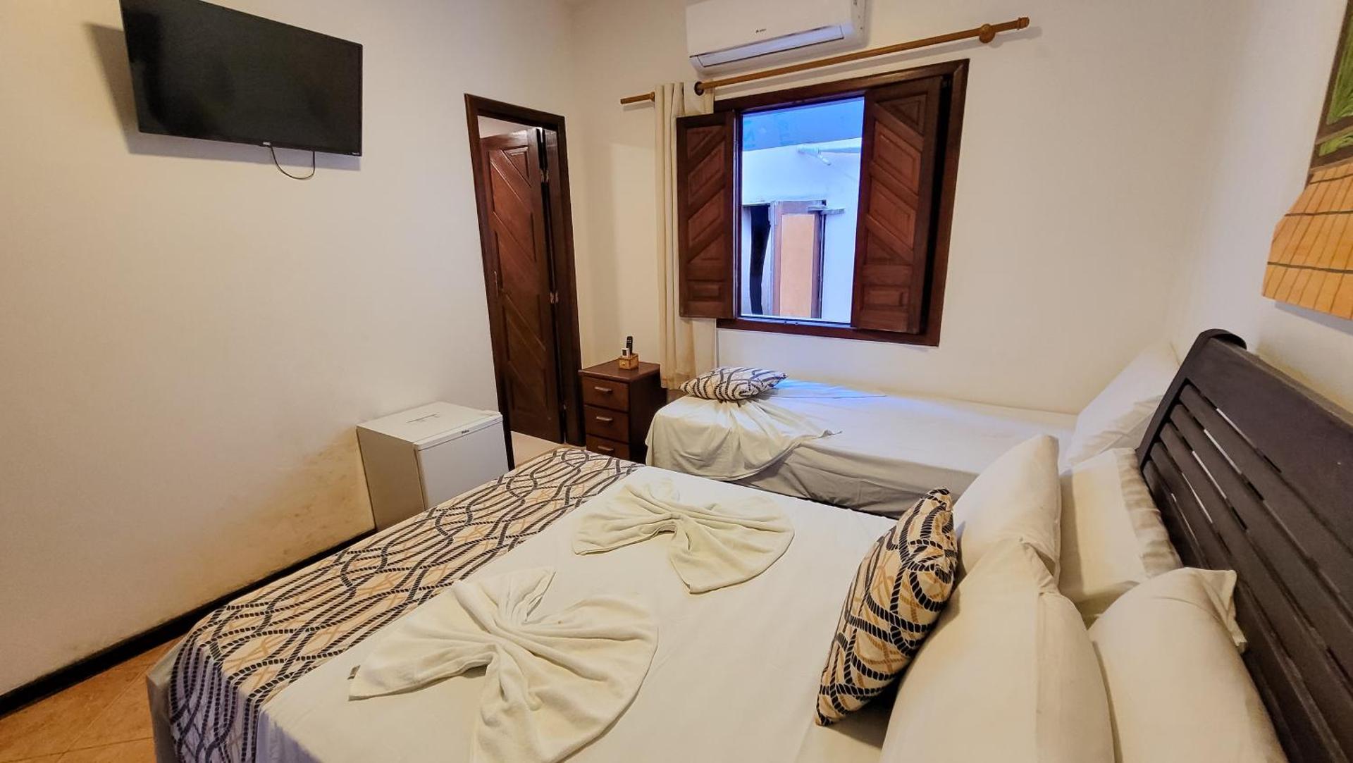 Camera Tripla Standard