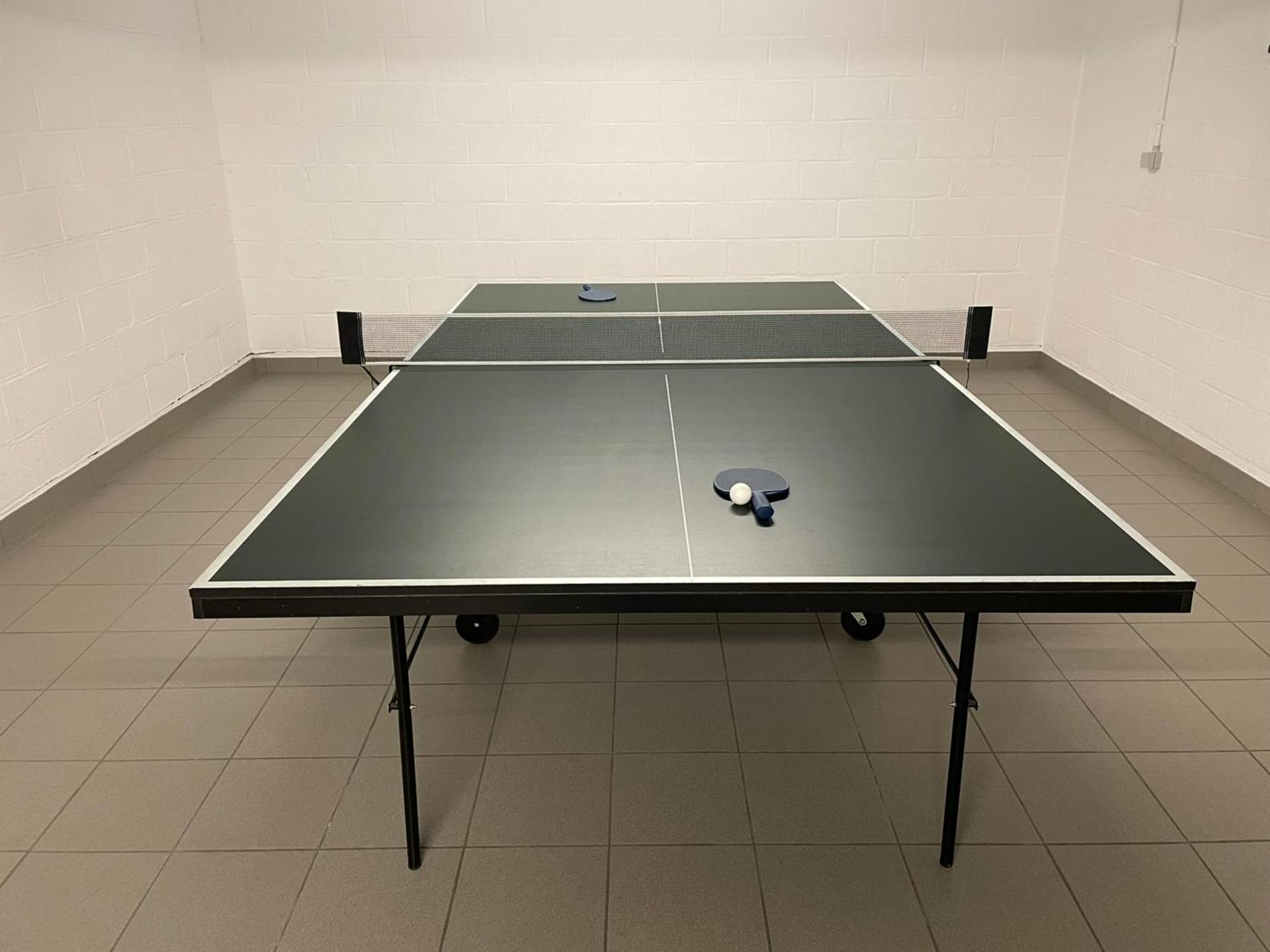 Table tennis