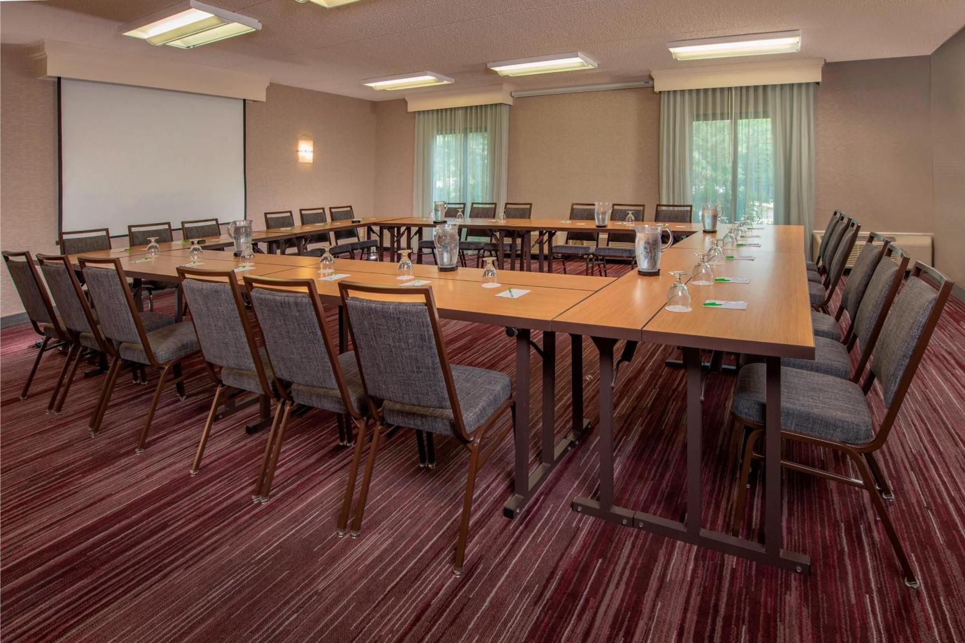 Meeting/conference room