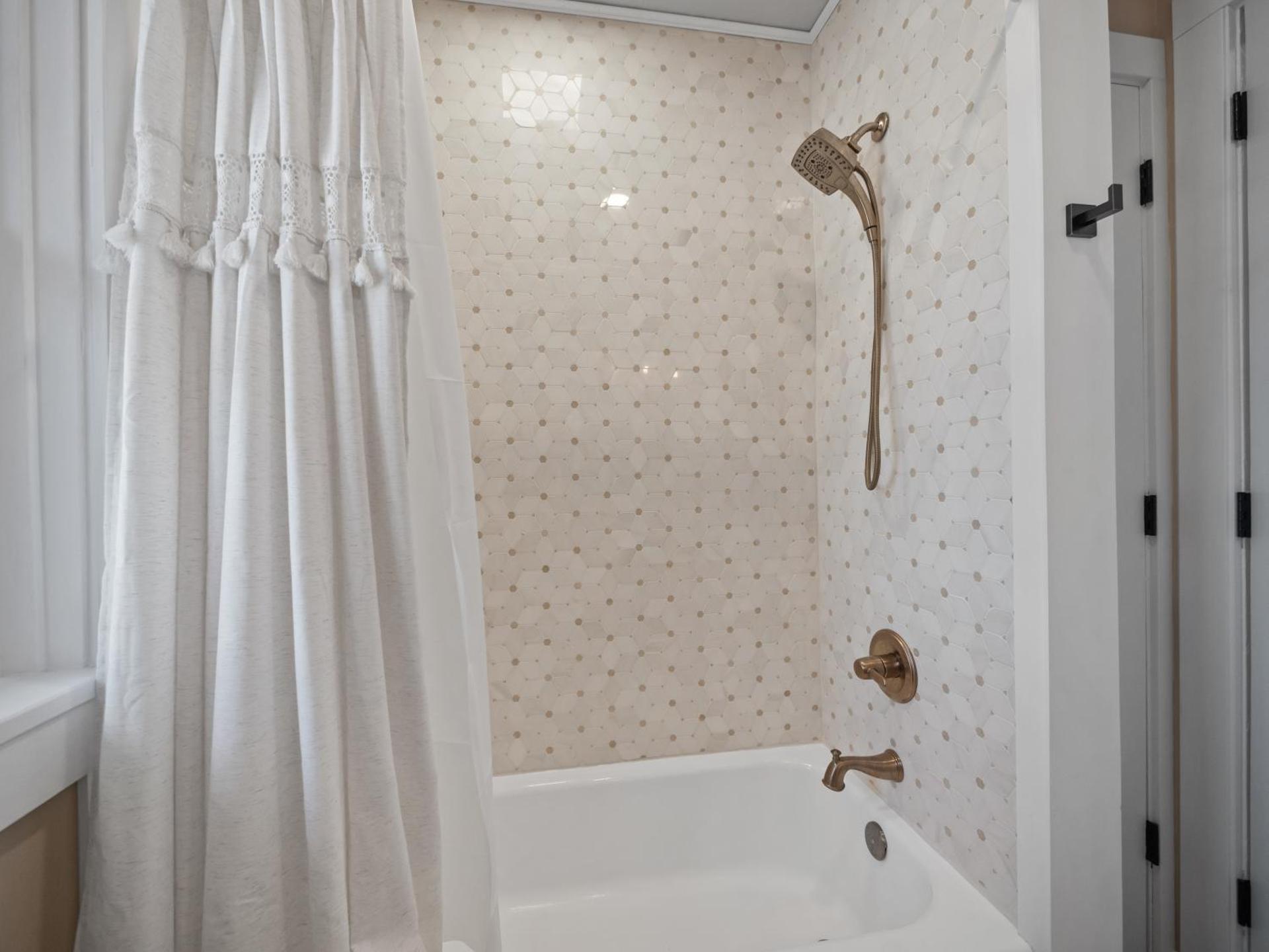 Spanish Charm 4bed/3bath