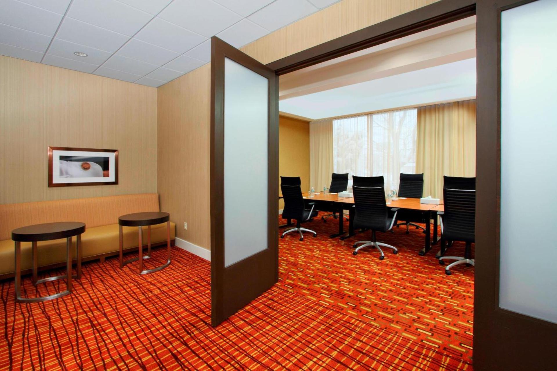 Meeting/conference room