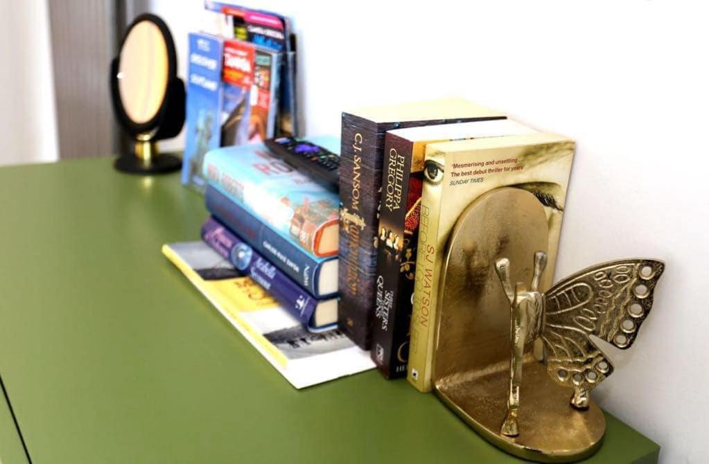 Cosy City Apartment, free street parking