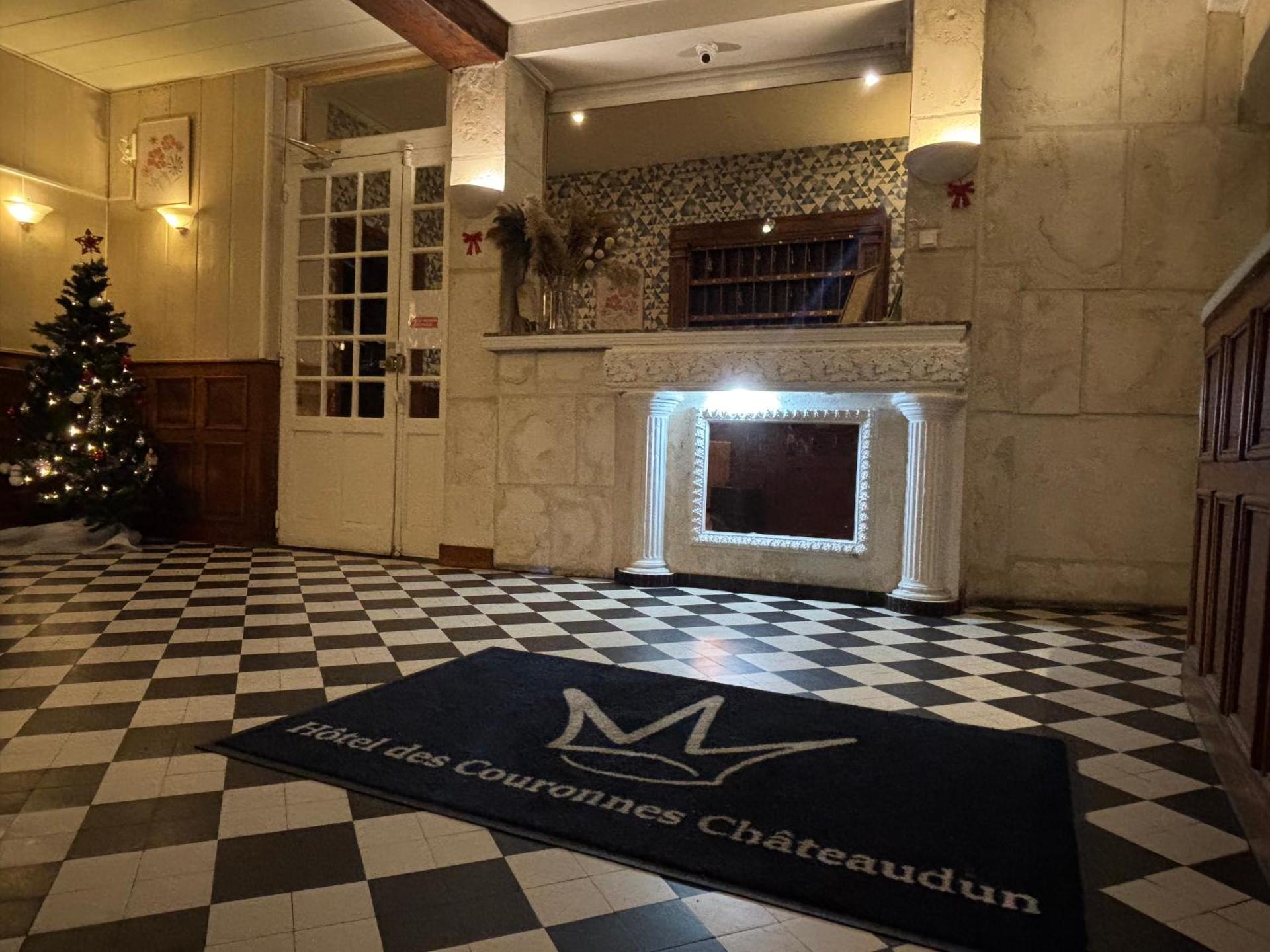 Hôtel Le Saint-Louis de Châteaudun