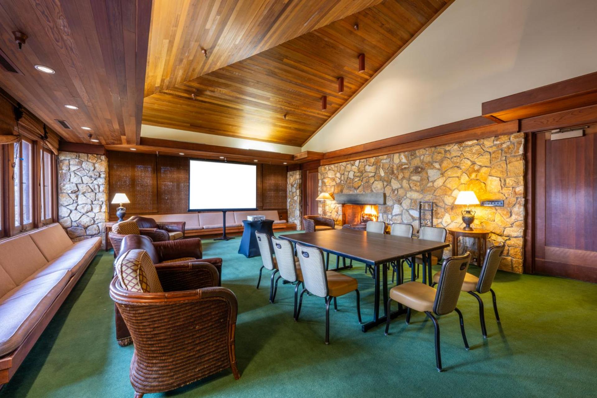 Meeting/conference room