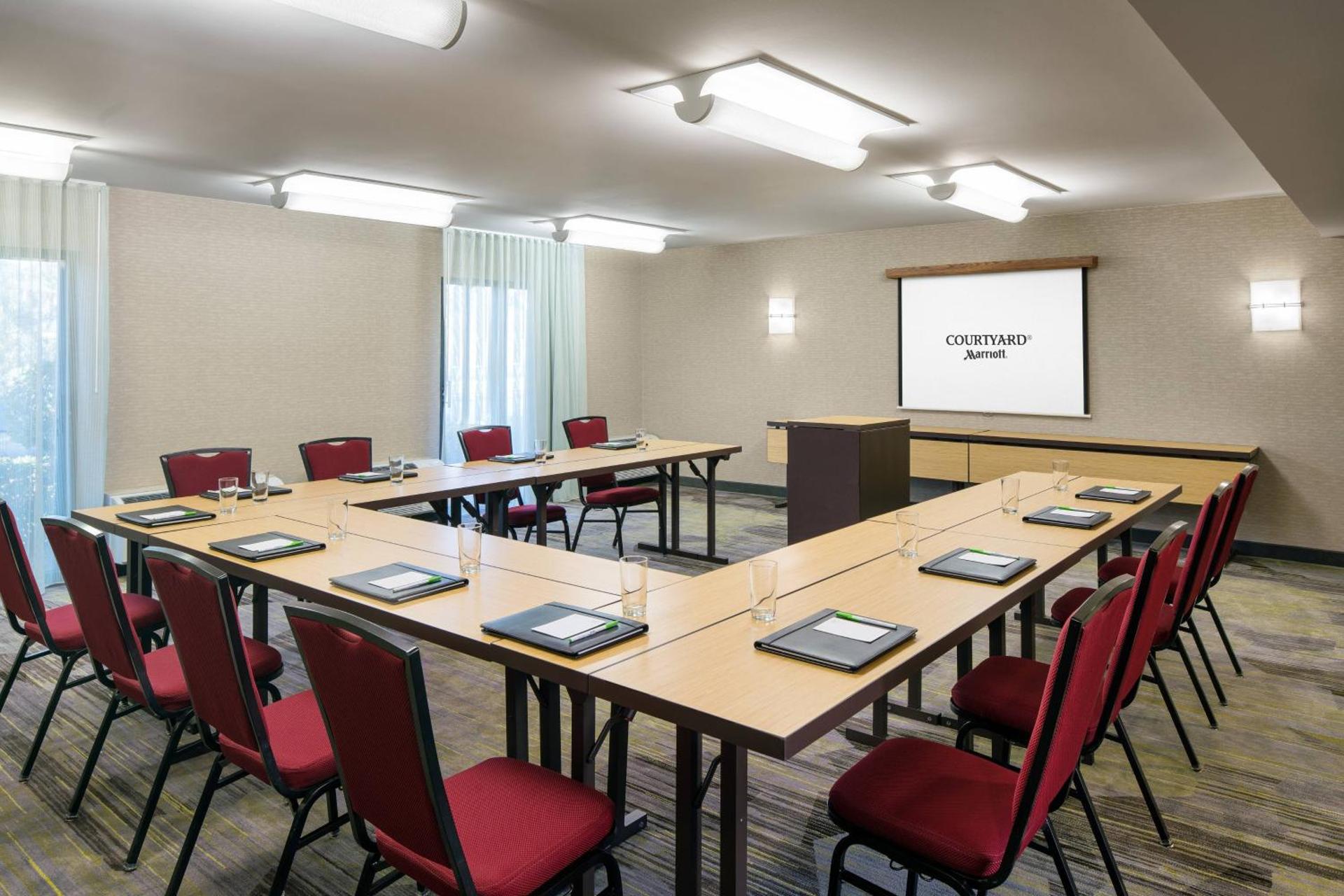 Meeting/conference room