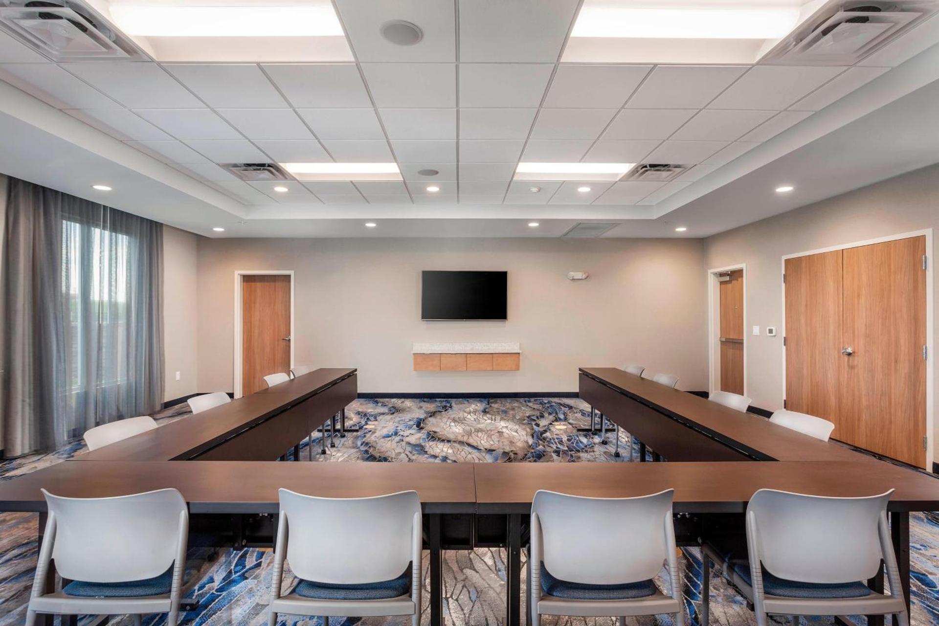 Meeting/conference room