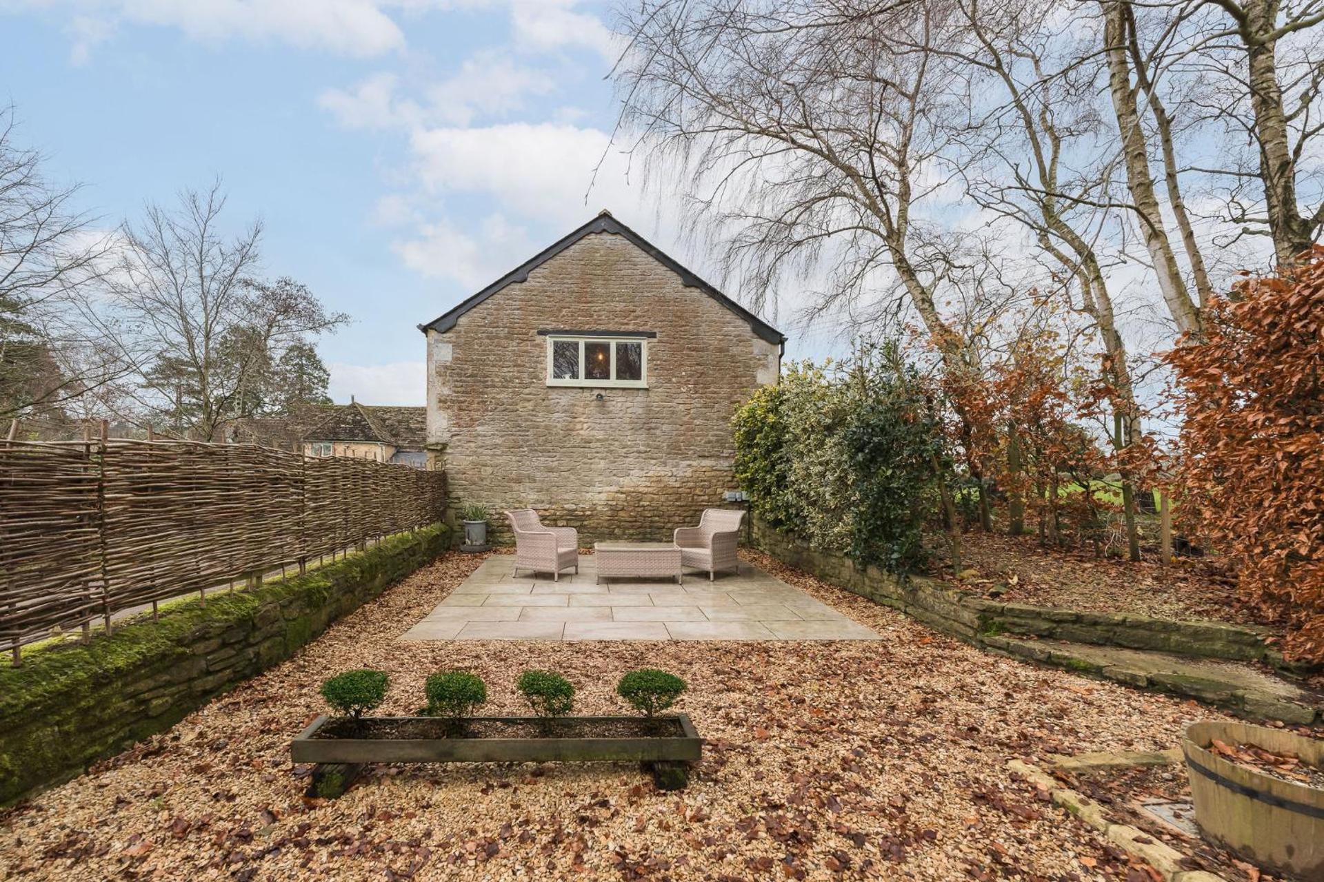 Cuckoo Nest by Birch Stays