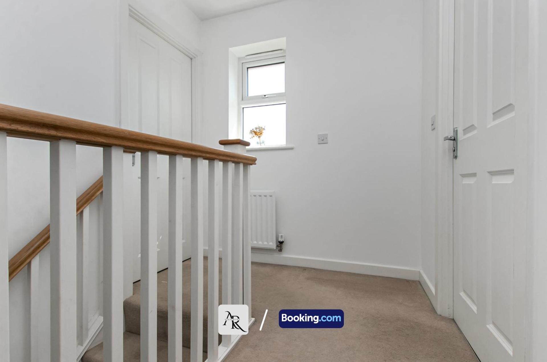 Stylish House By AR Properties Short Lets & Serviced Accommodation Colchester