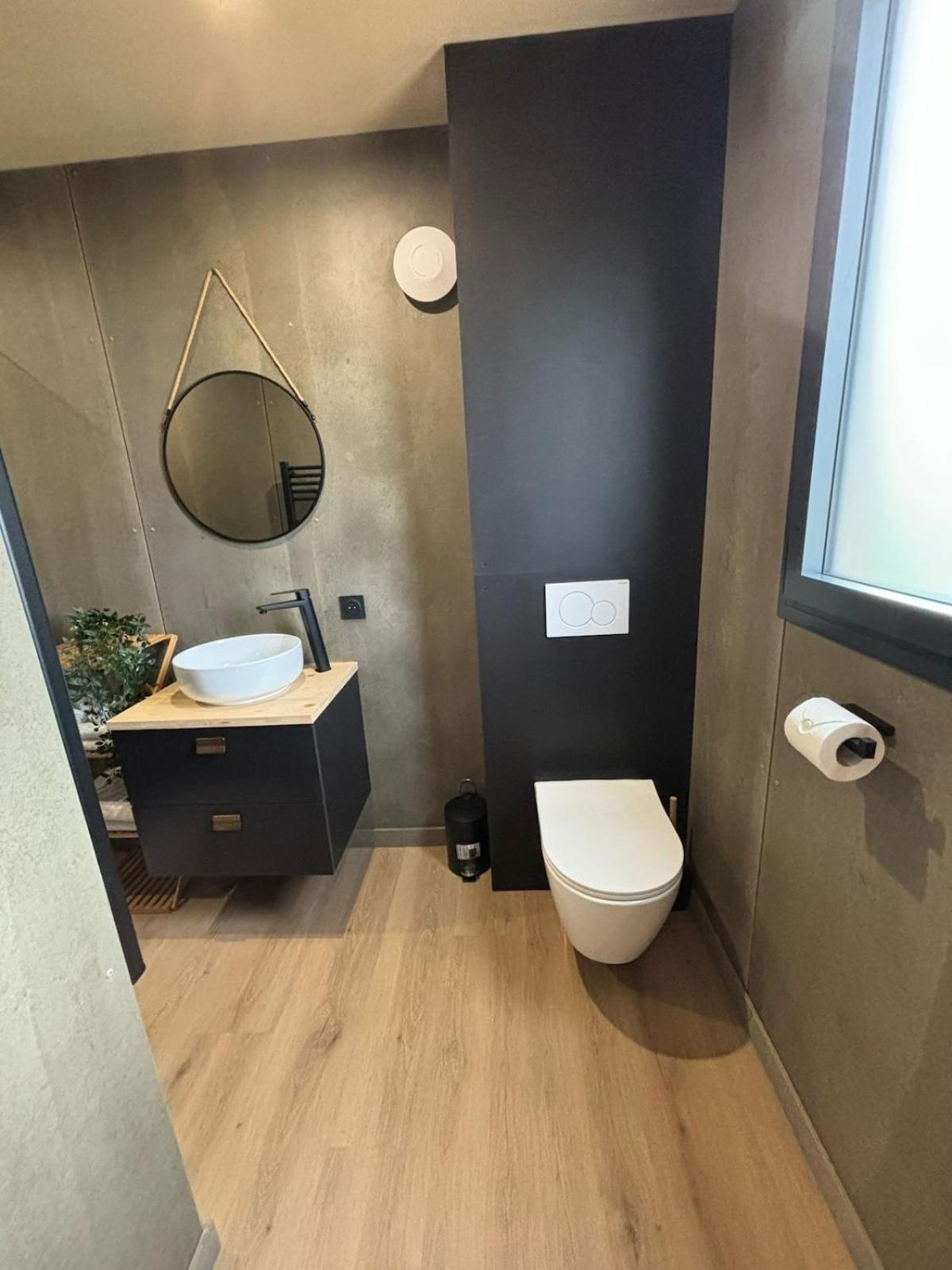 Logement zen indépendant avec jardin et parking