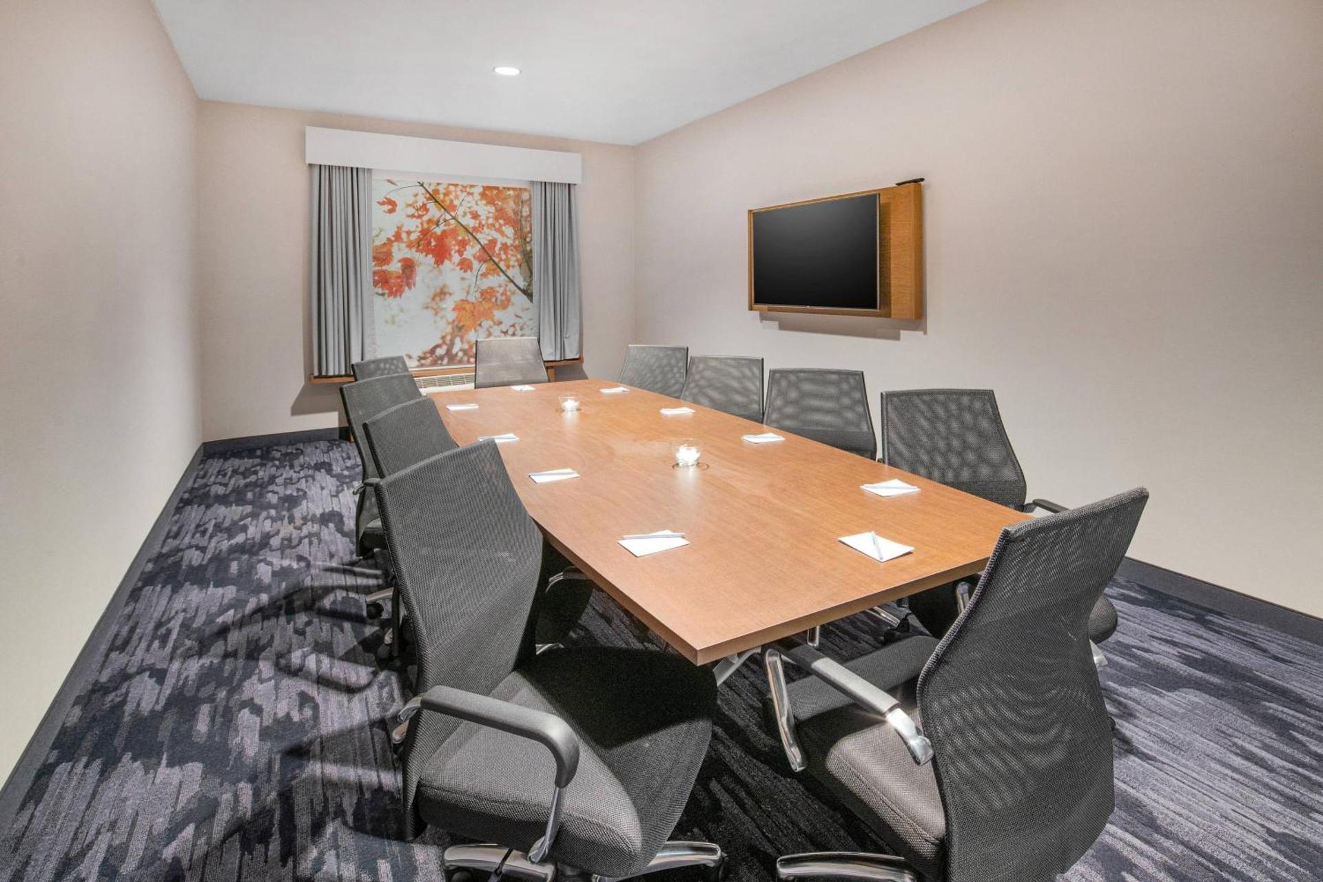Meeting/conference room