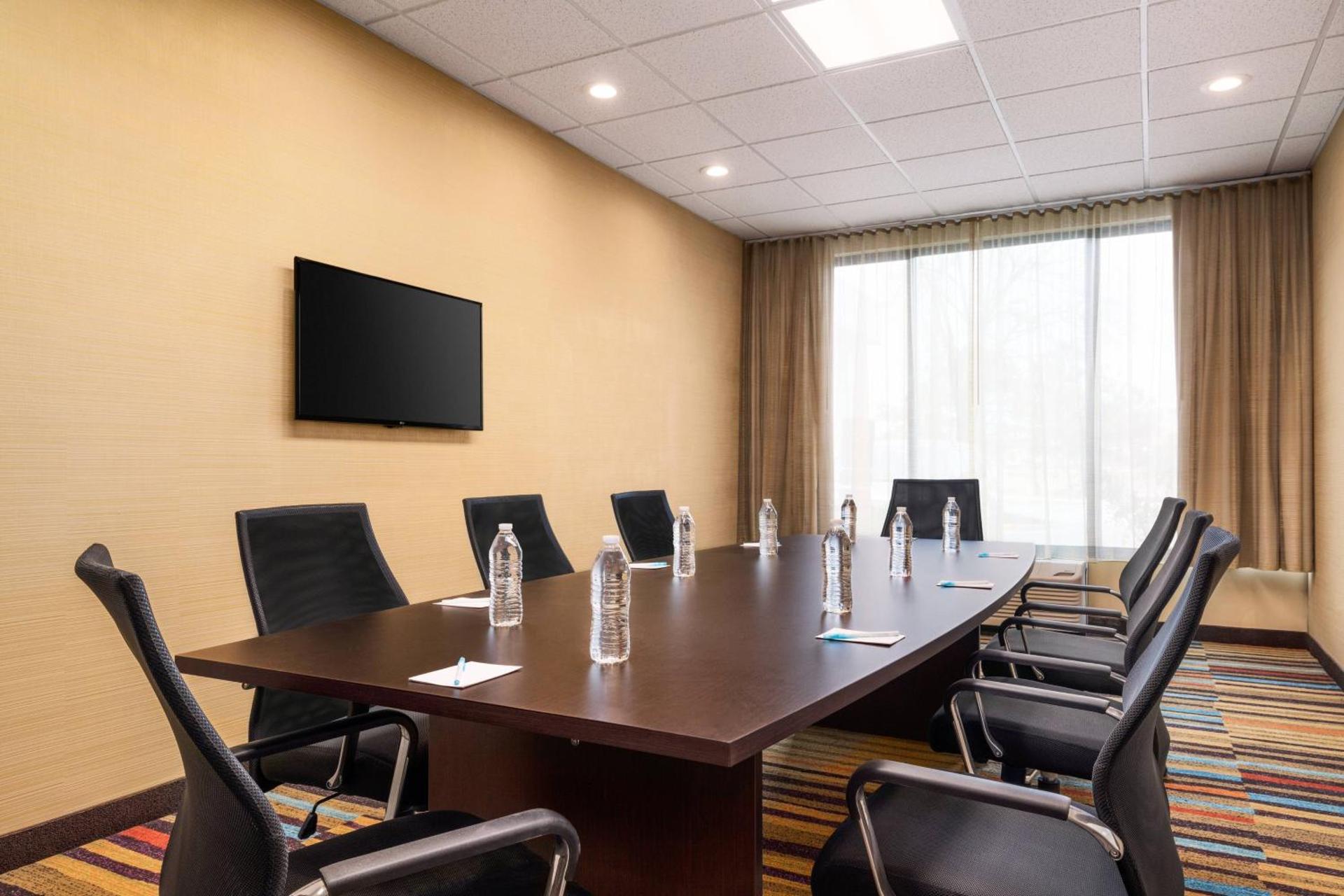 Meeting/conference room