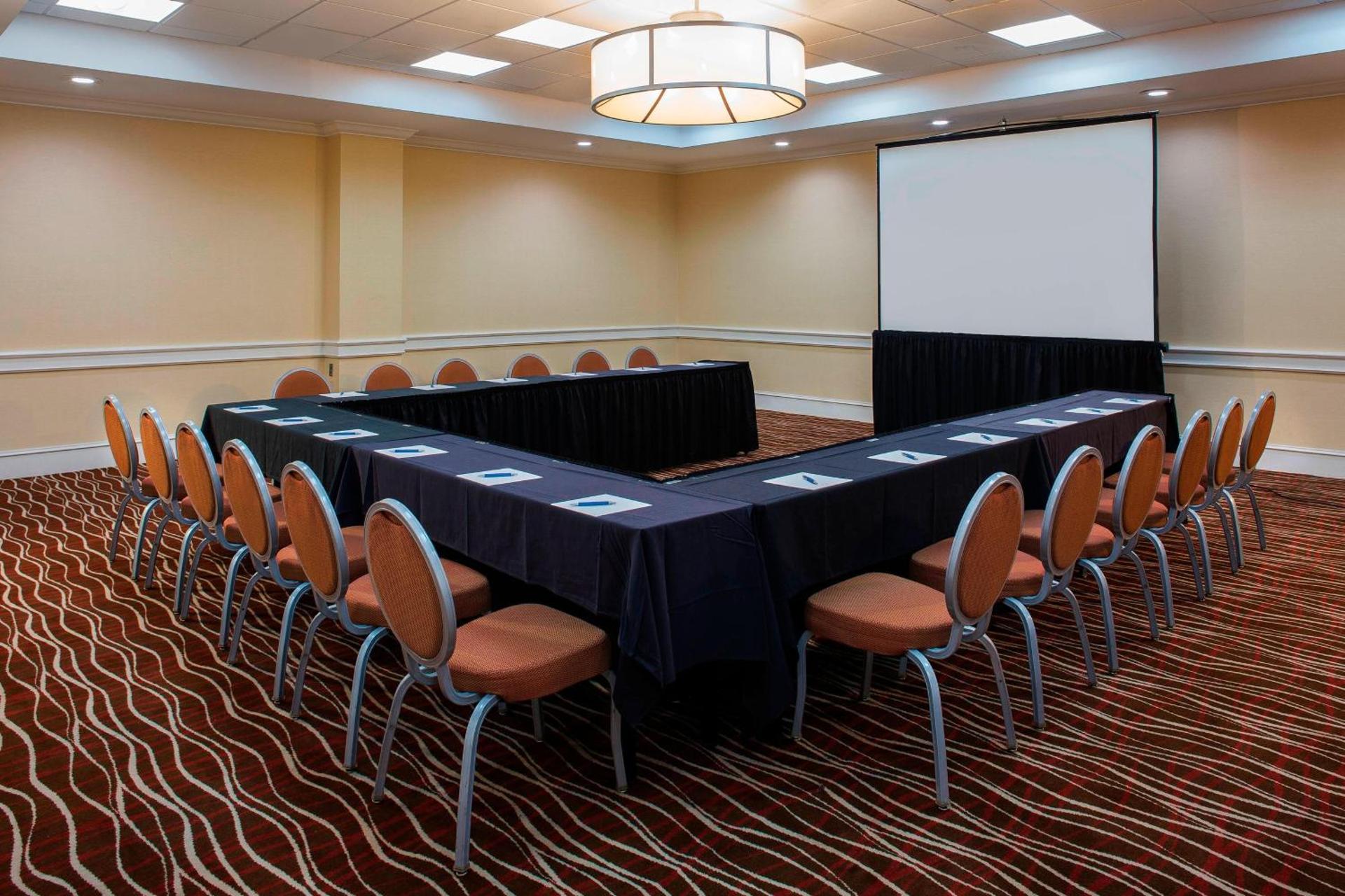 Meeting/conference room