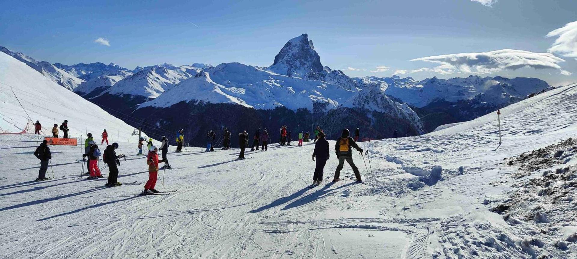 Bel appartement T2 refait à neuf avec piscine couverte de juin à fin septembre