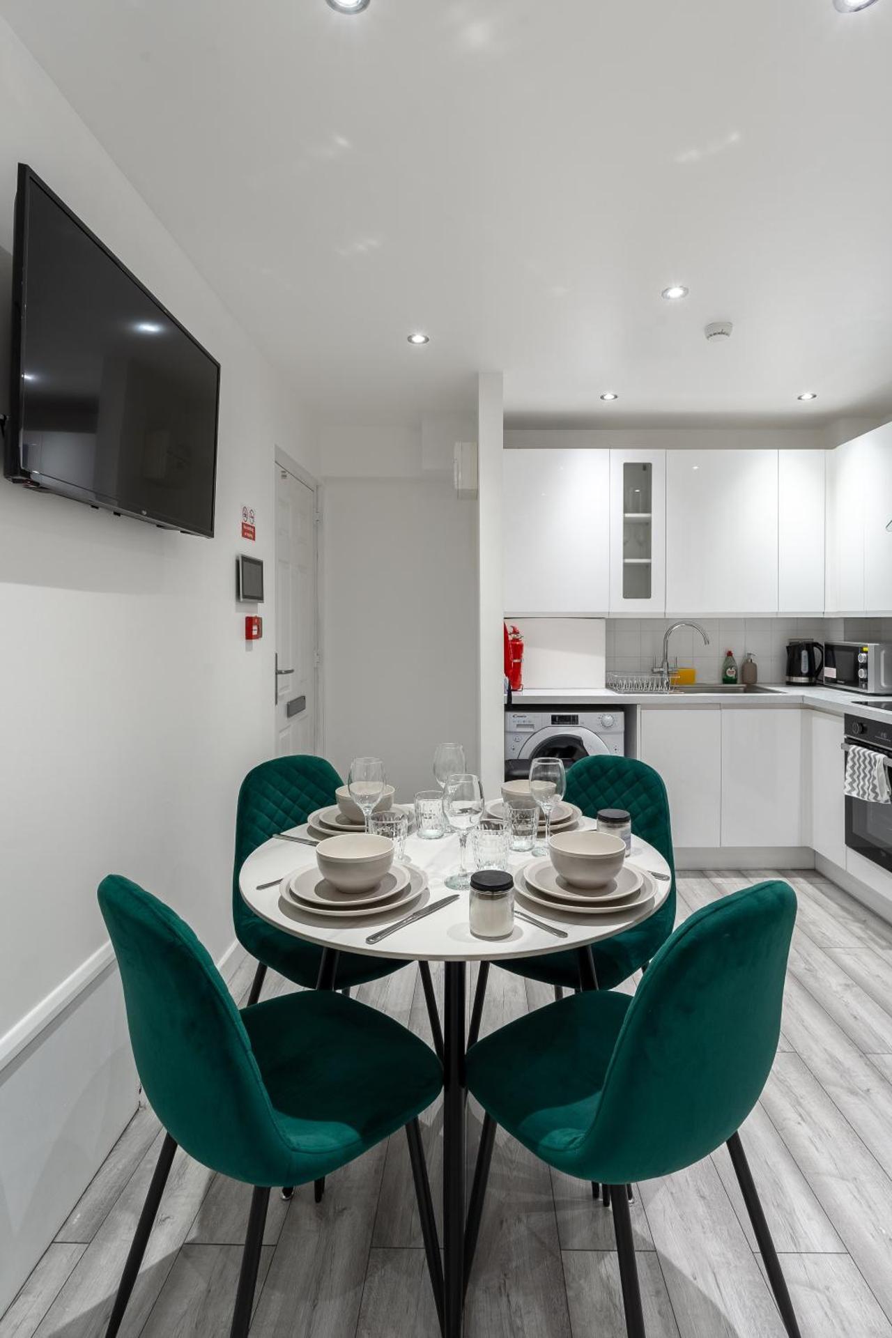 Luxury Flat Near Central London - Tower Bridge- Covent Garden