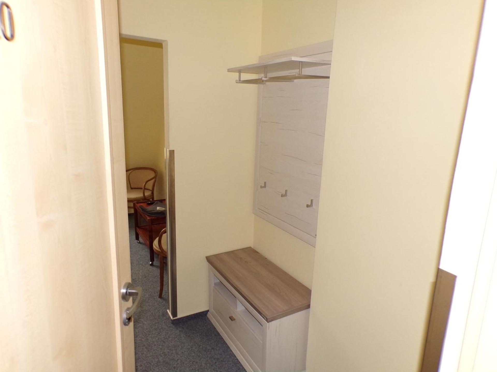 Standard Single Room with Shower